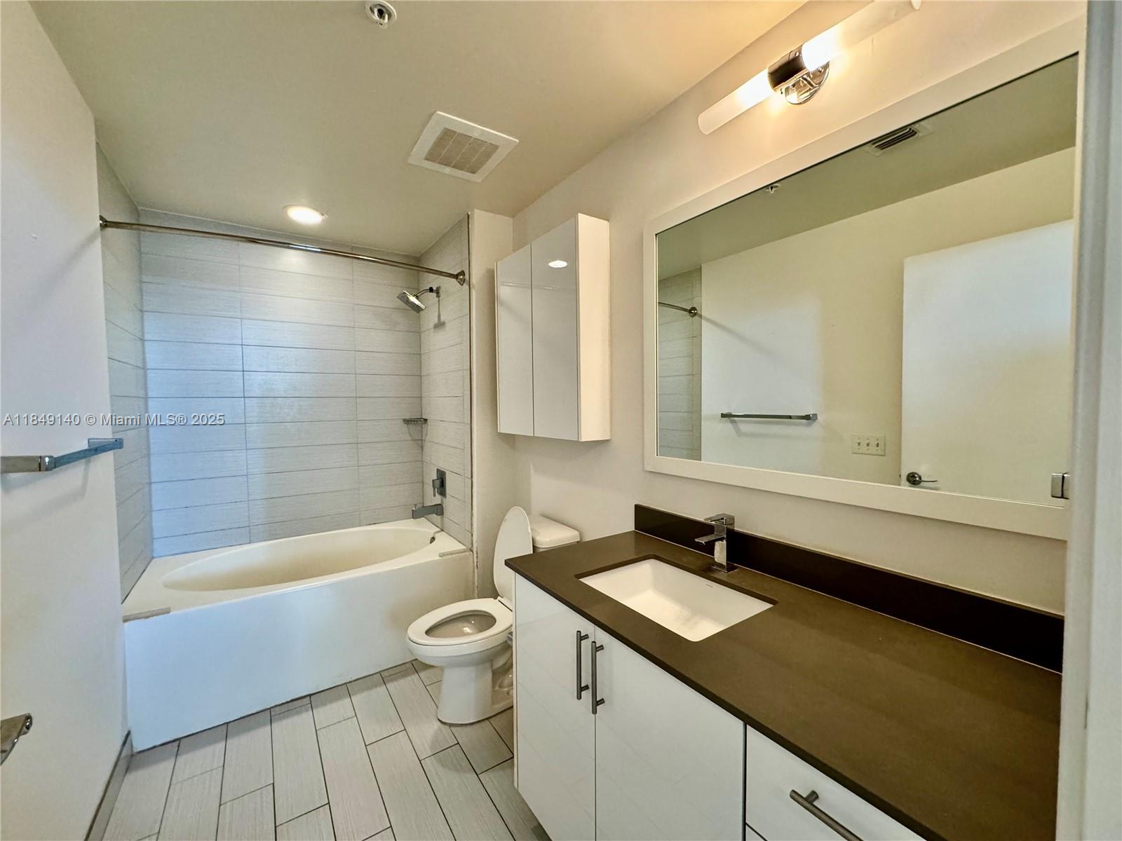 NINE AT MARY BRICKELL VIL - Residential