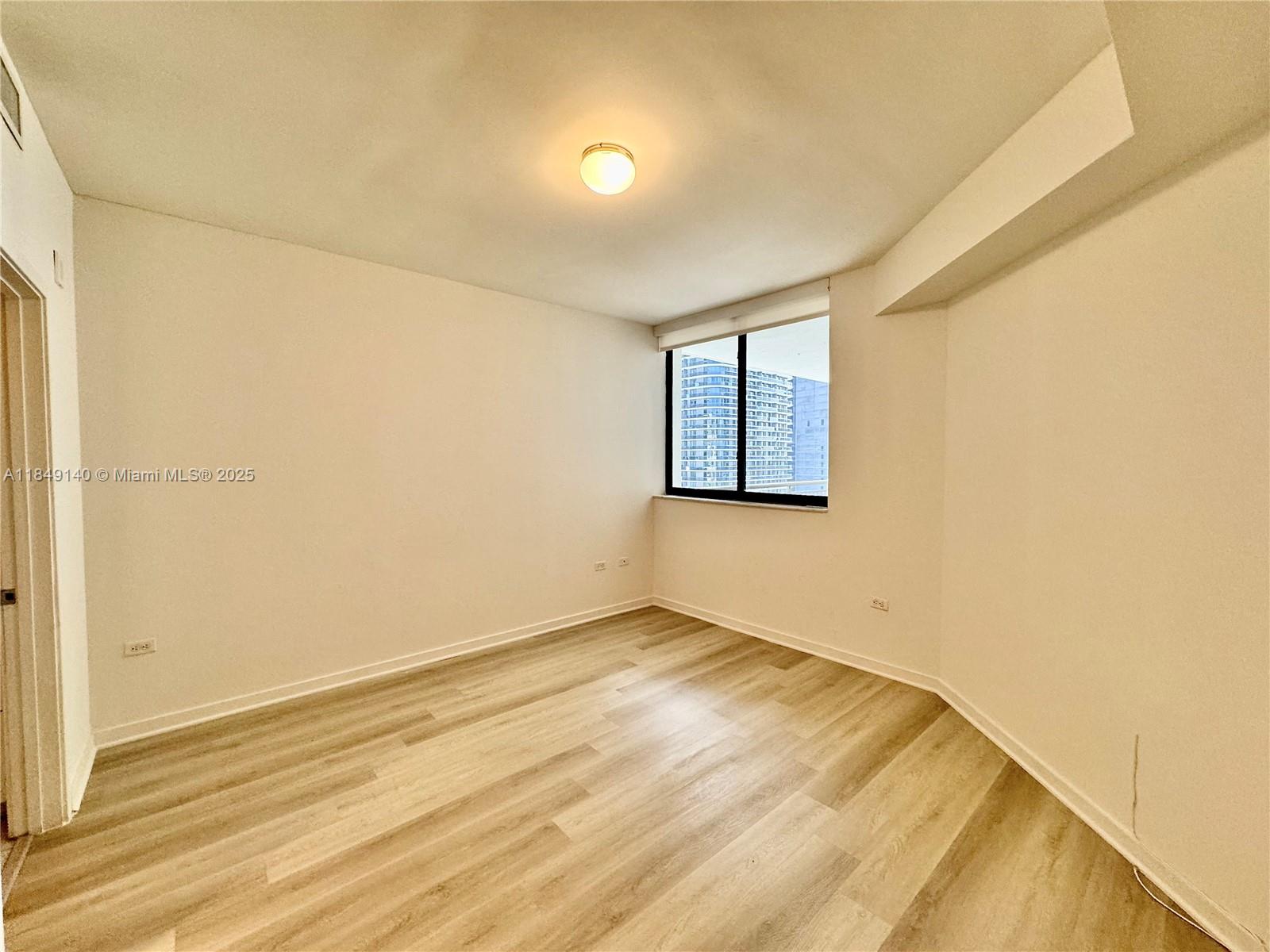 NINE AT MARY BRICKELL VIL - Residential