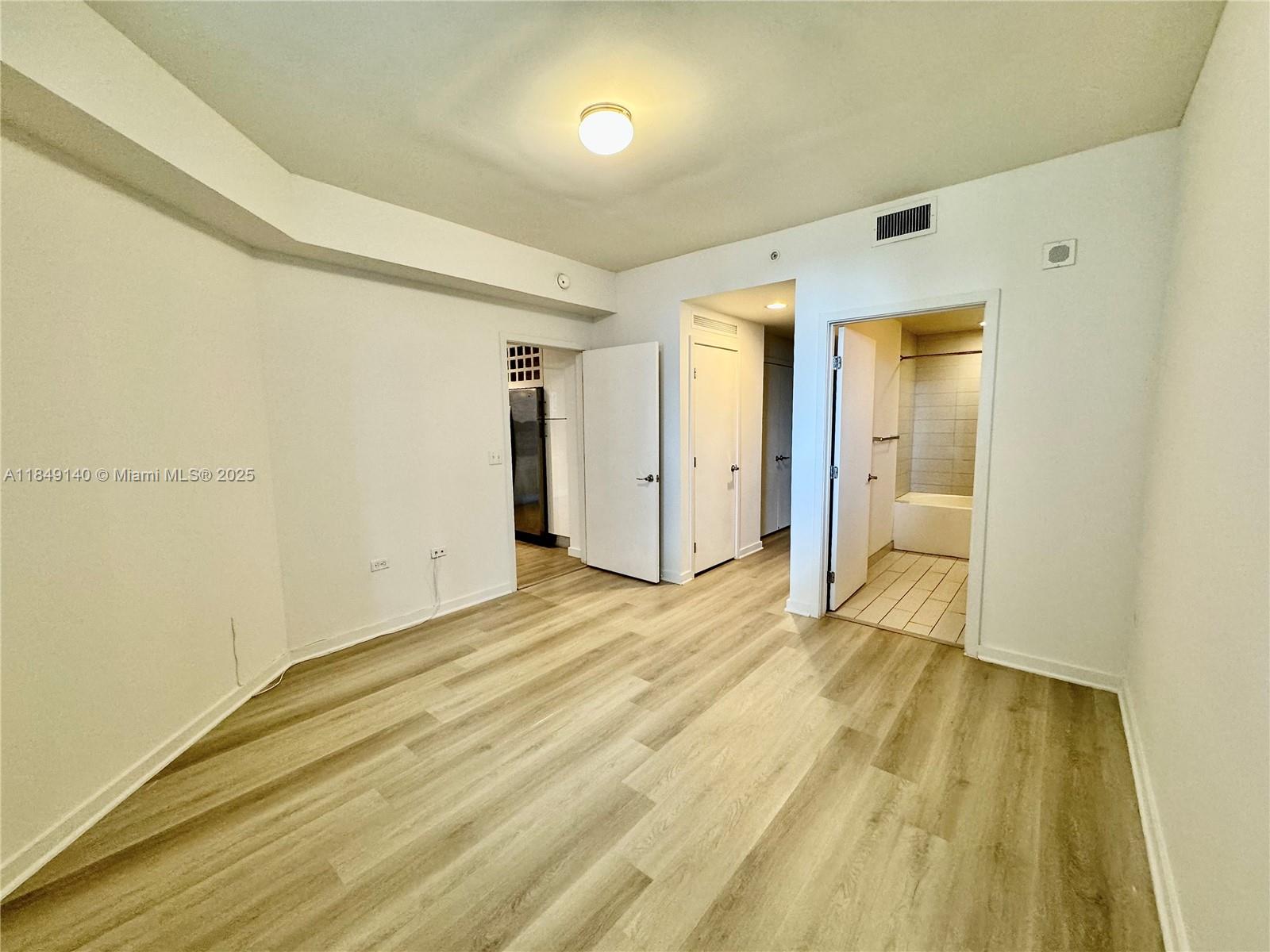 NINE AT MARY BRICKELL VIL - Residential