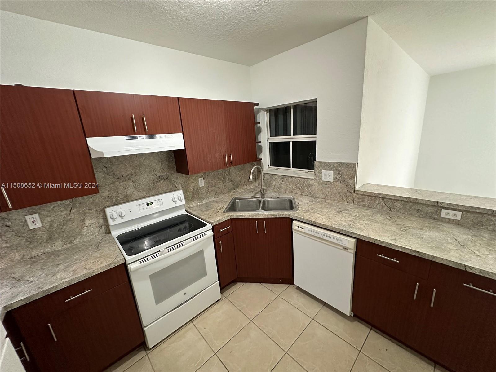 ABEL HOMES AT KEYS WINDS - Residential Lease