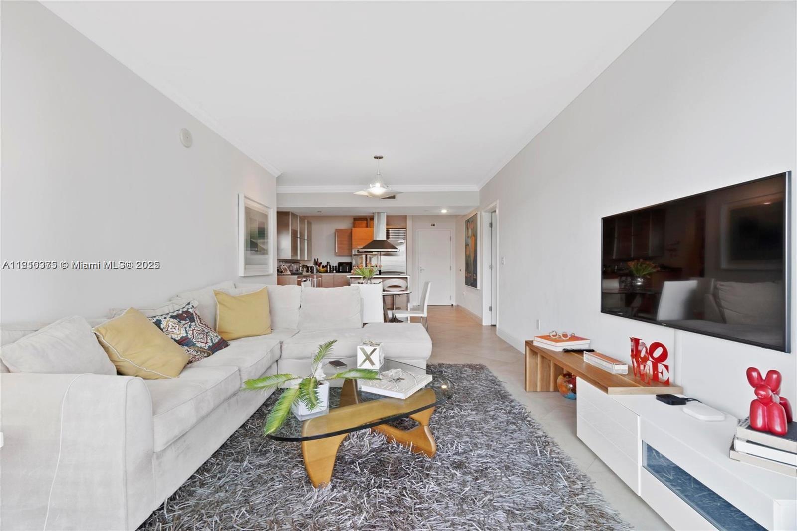 THE EMERALD AT BRICKELL C - Residential