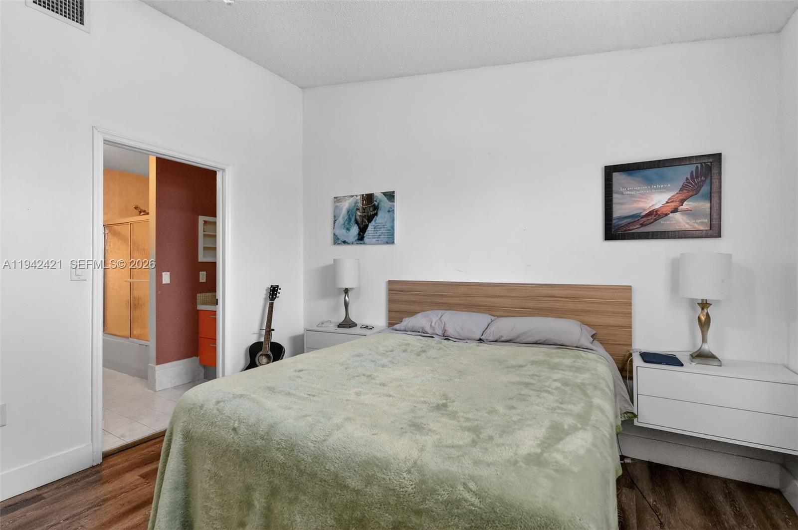 IBIS VILLA AT MIAMI GARDE - Residential