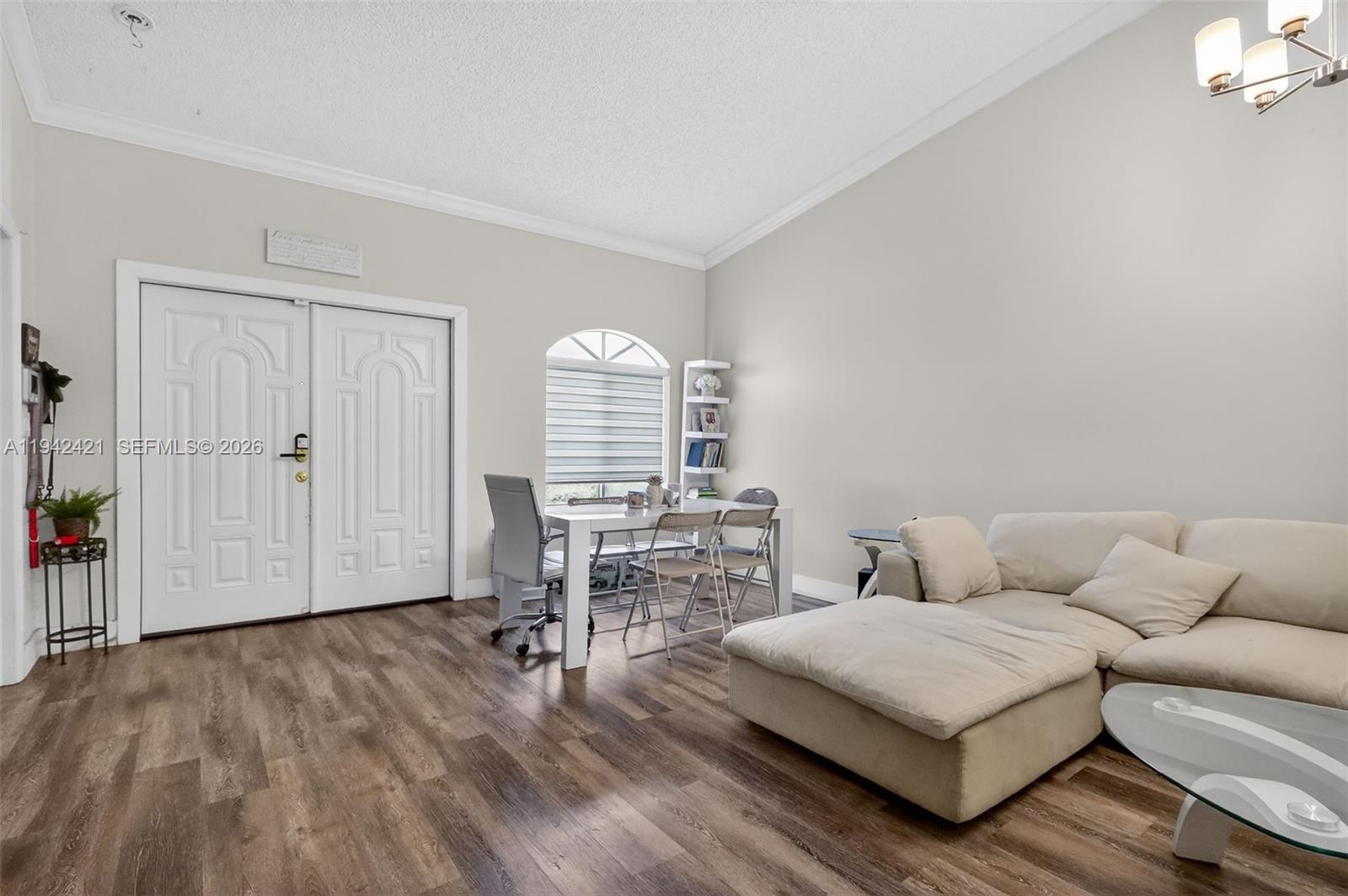 IBIS VILLA AT MIAMI GARDE - Residential