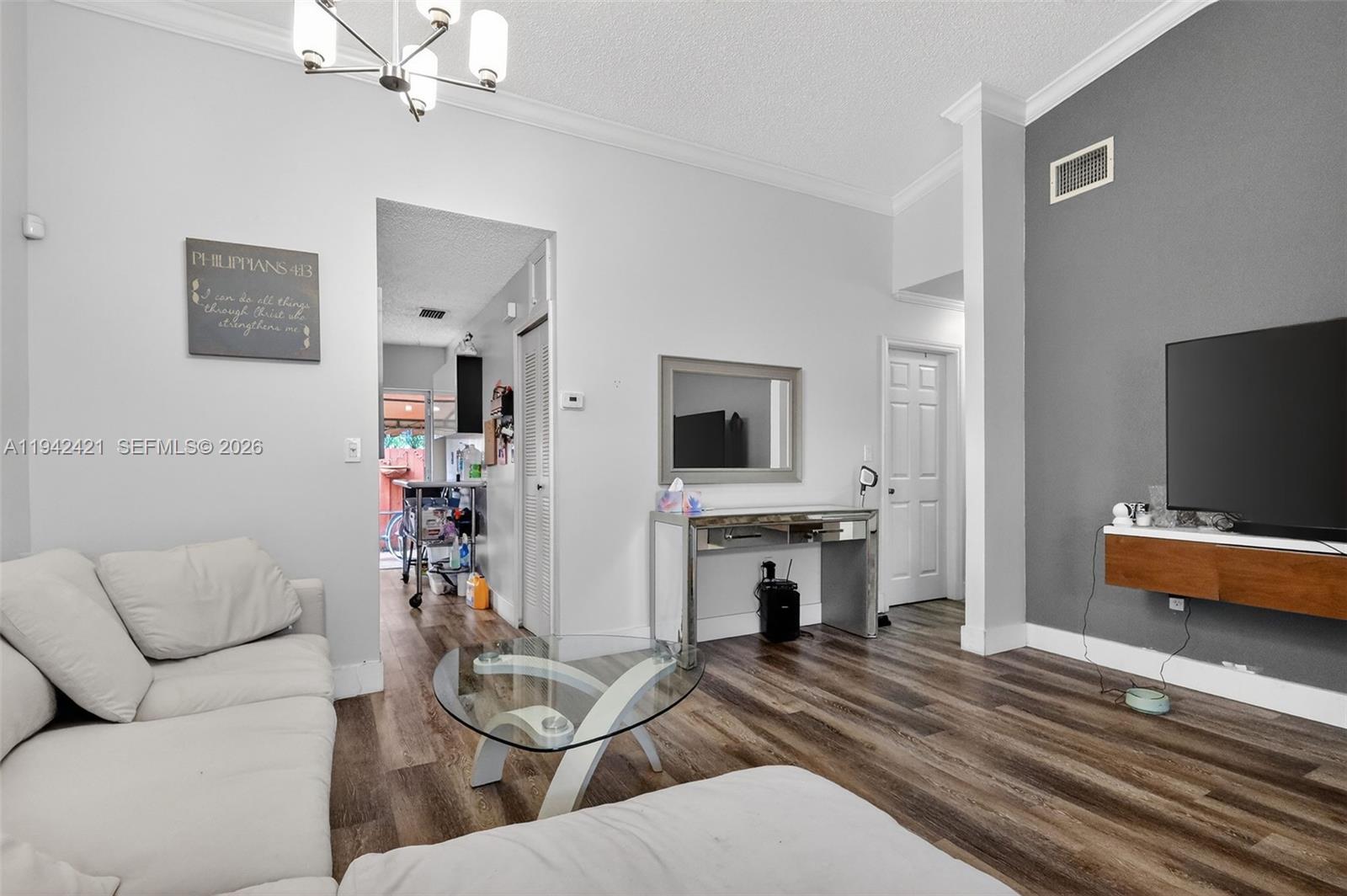 IBIS VILLA AT MIAMI GARDE - Residential