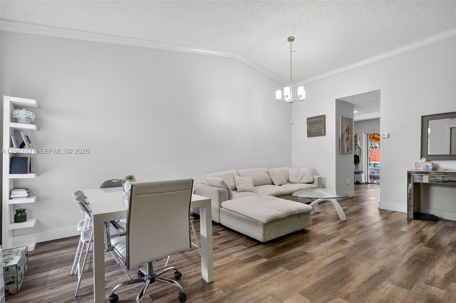 IBIS VILLA AT MIAMI GARDE - Residential