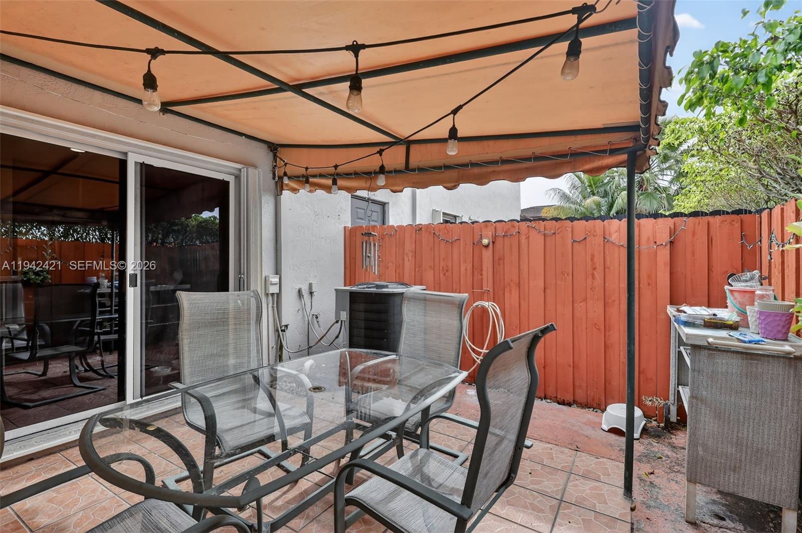 IBIS VILLA AT MIAMI GARDE - Residential