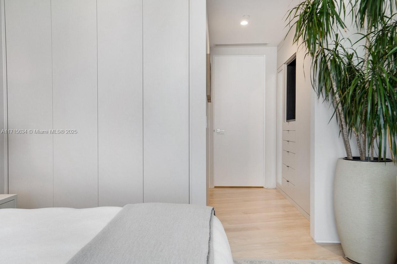 Monad Terrace - Residential