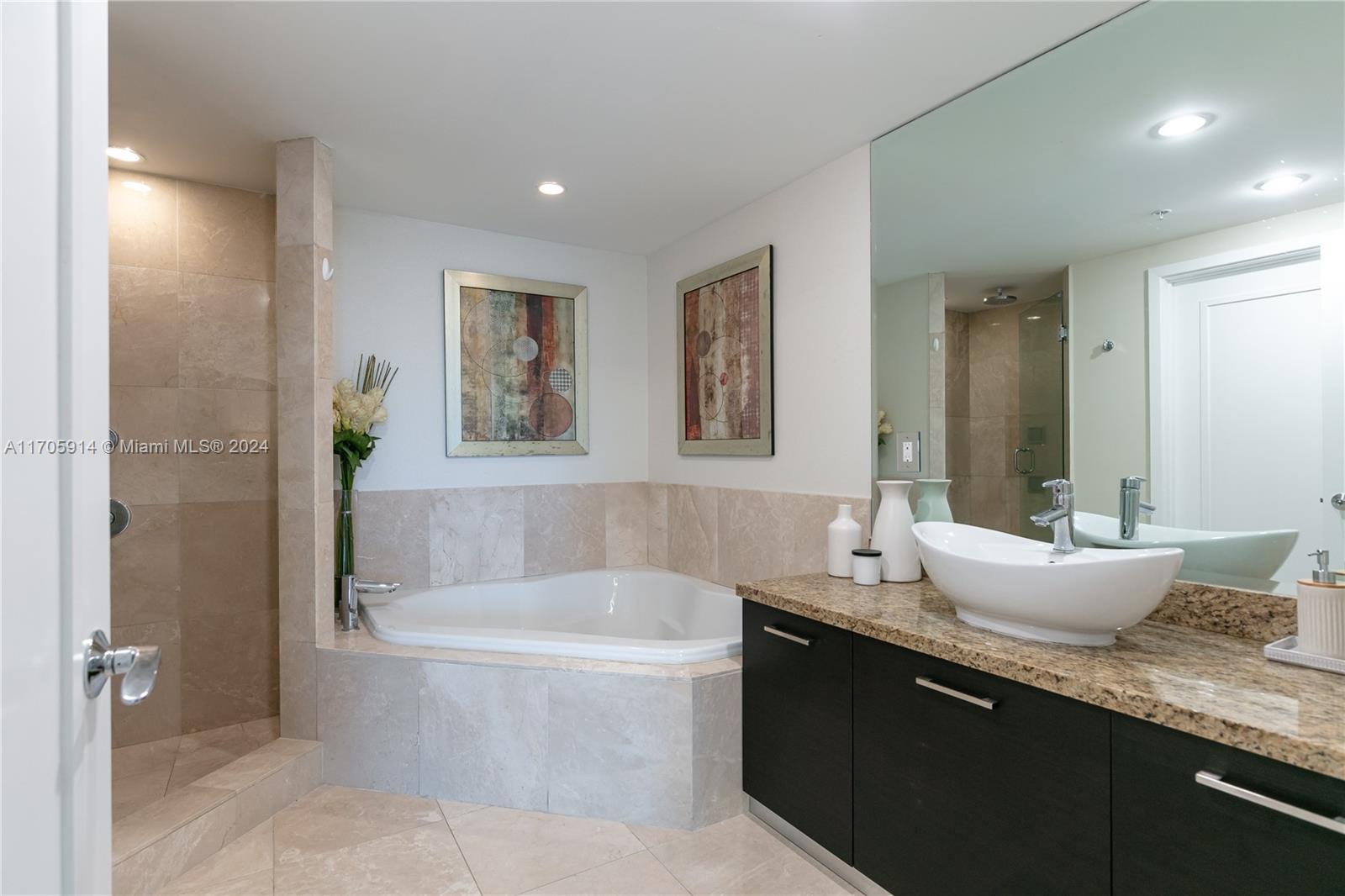 RIVA BAY HARBOR CONDO - Residential