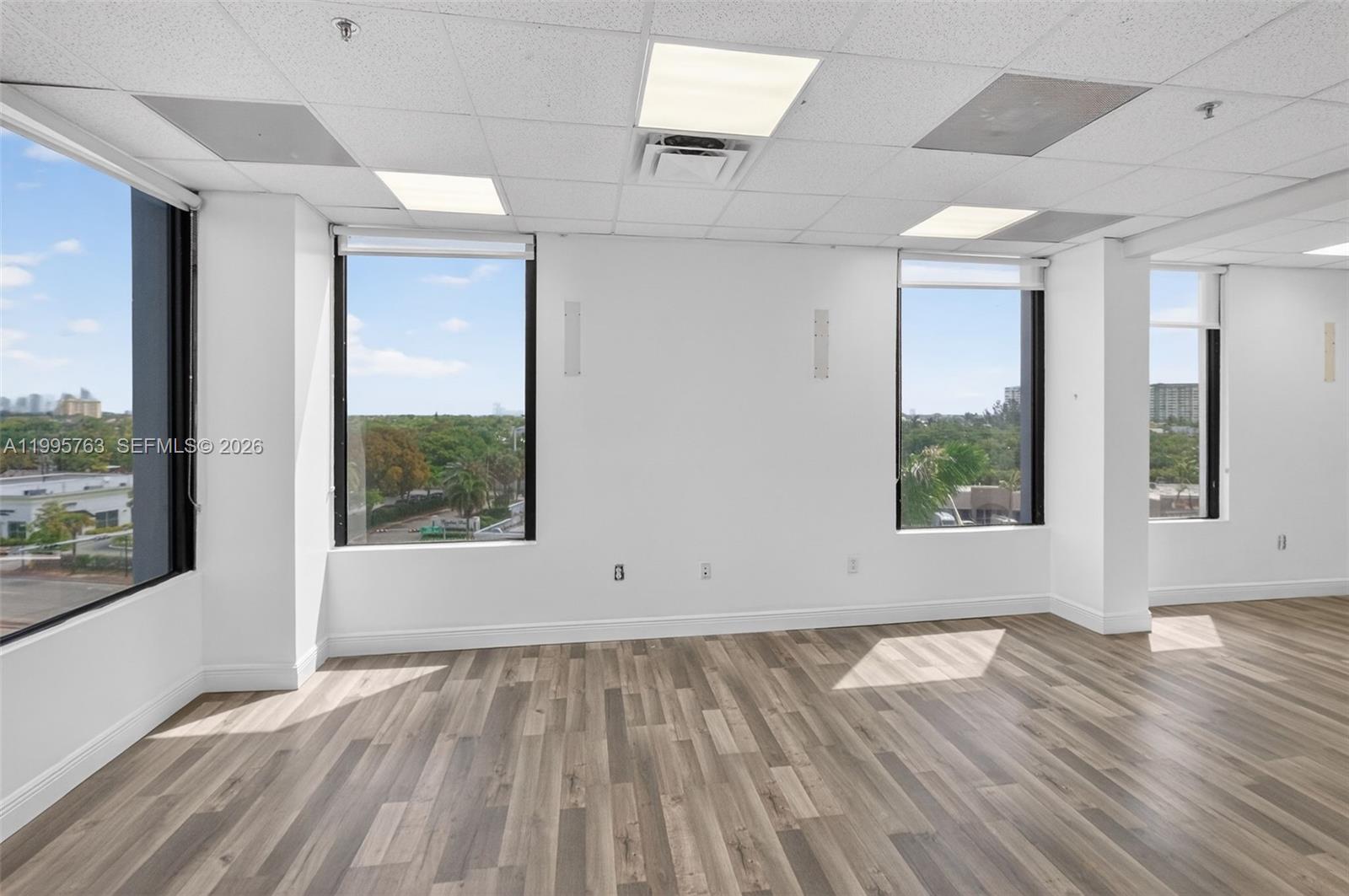 12550 Biscayne Blvd 500