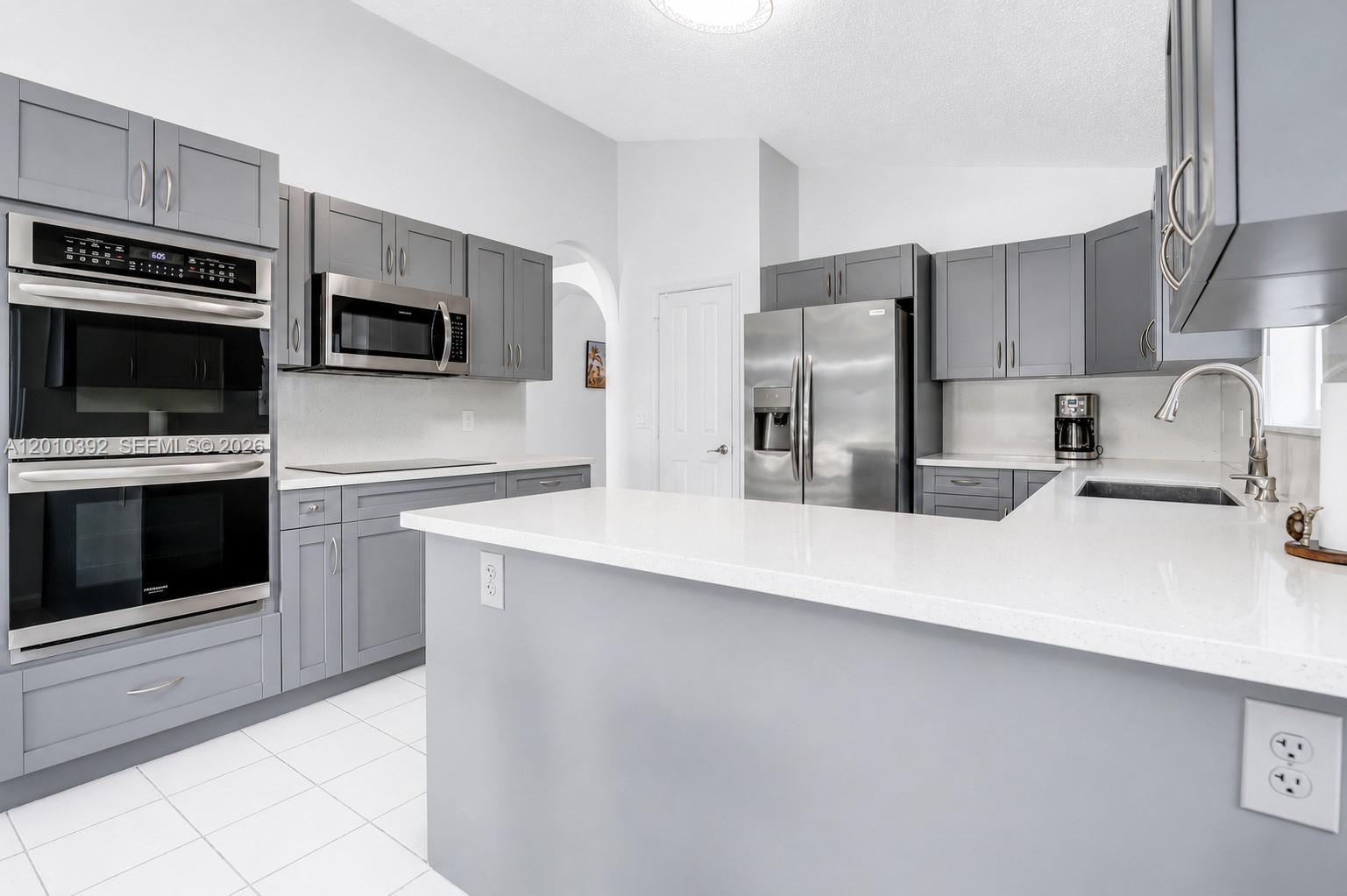 SILVER LAKES AT PEMBROKE - Residential