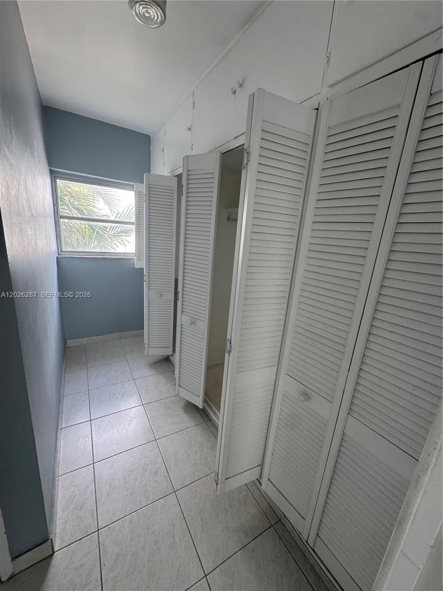 10281 E Bay Harbor Dr A6