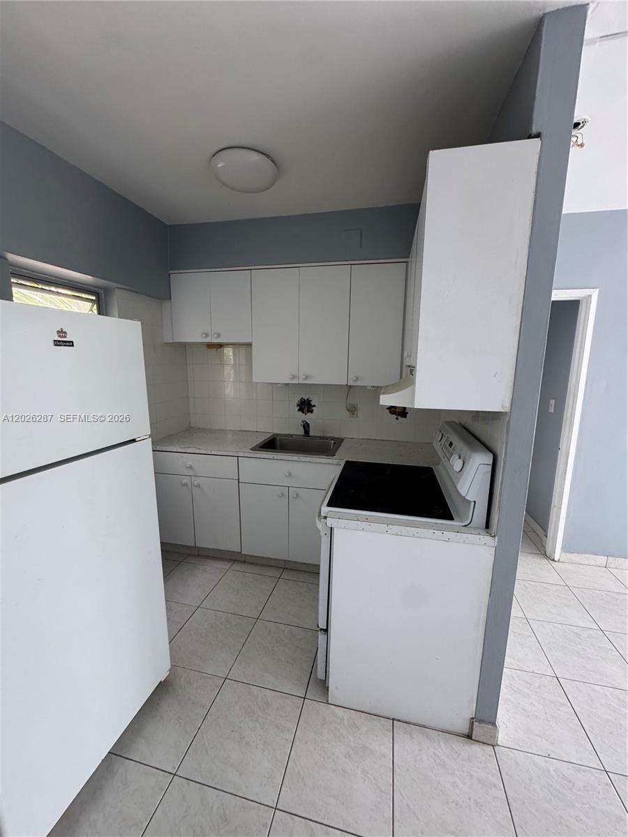 10281 E Bay Harbor Dr A6
