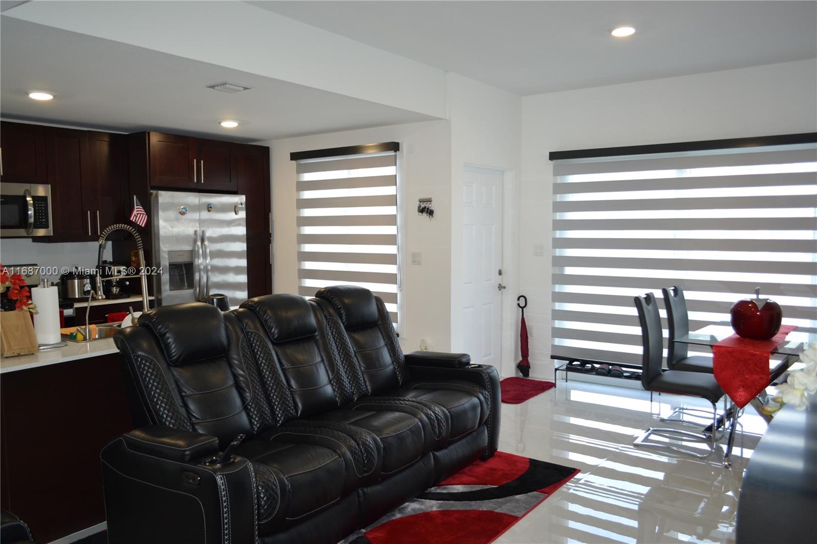 PARADISE GARDENS - Residential