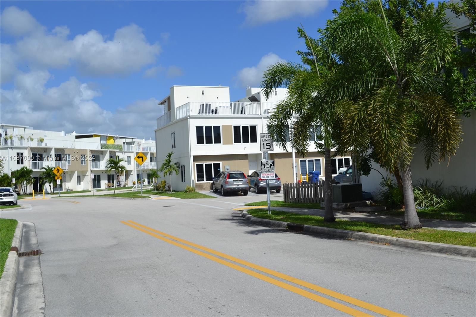 PARADISE GARDENS - Residential