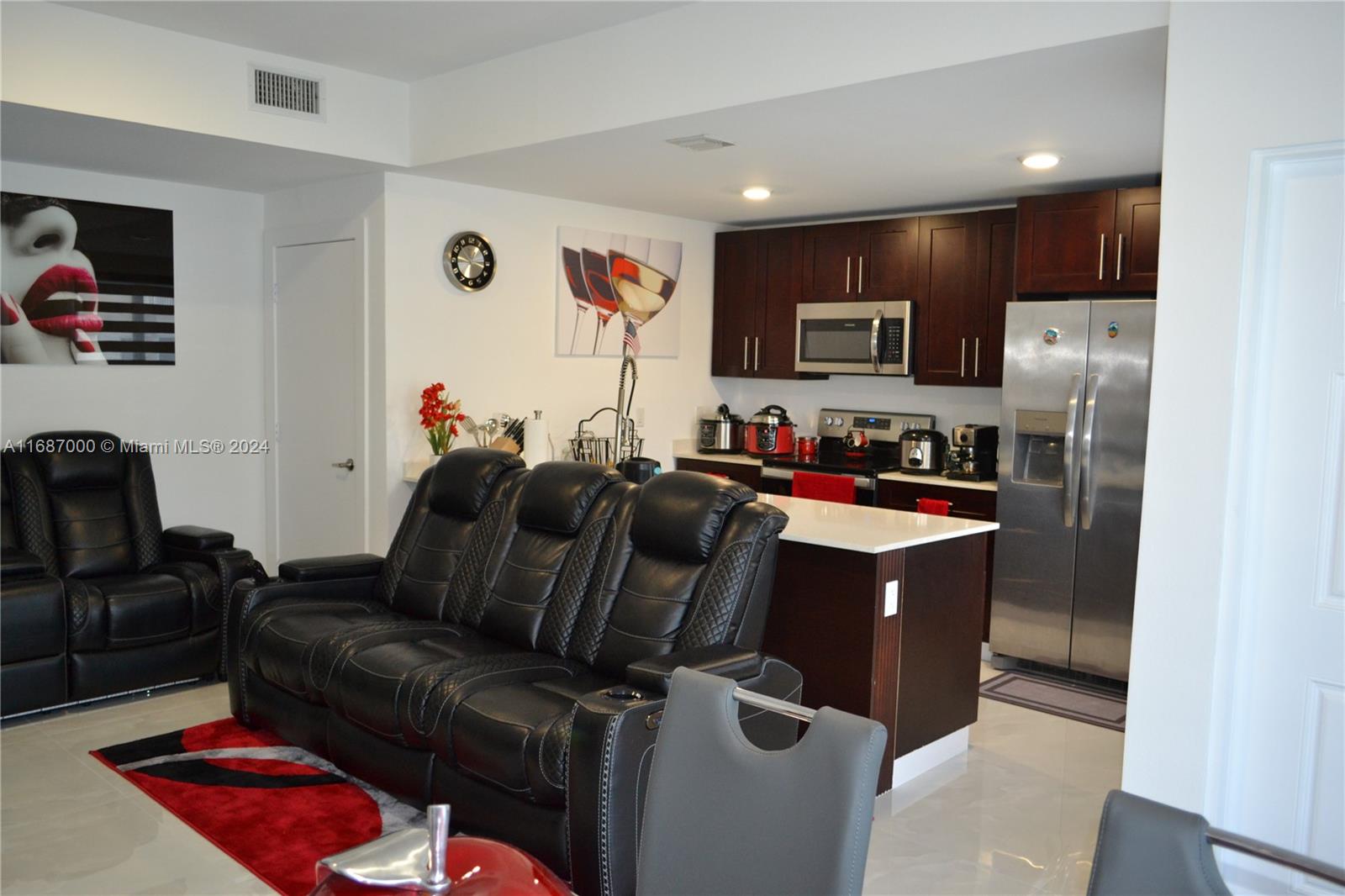 PARADISE GARDENS - Residential