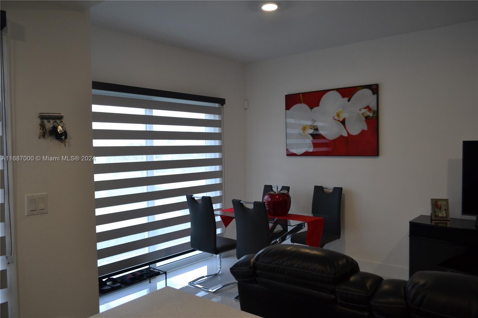 PARADISE GARDENS - Residential