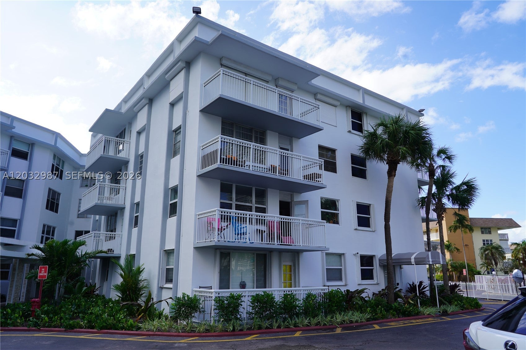 1913 S Ocean Dr 405