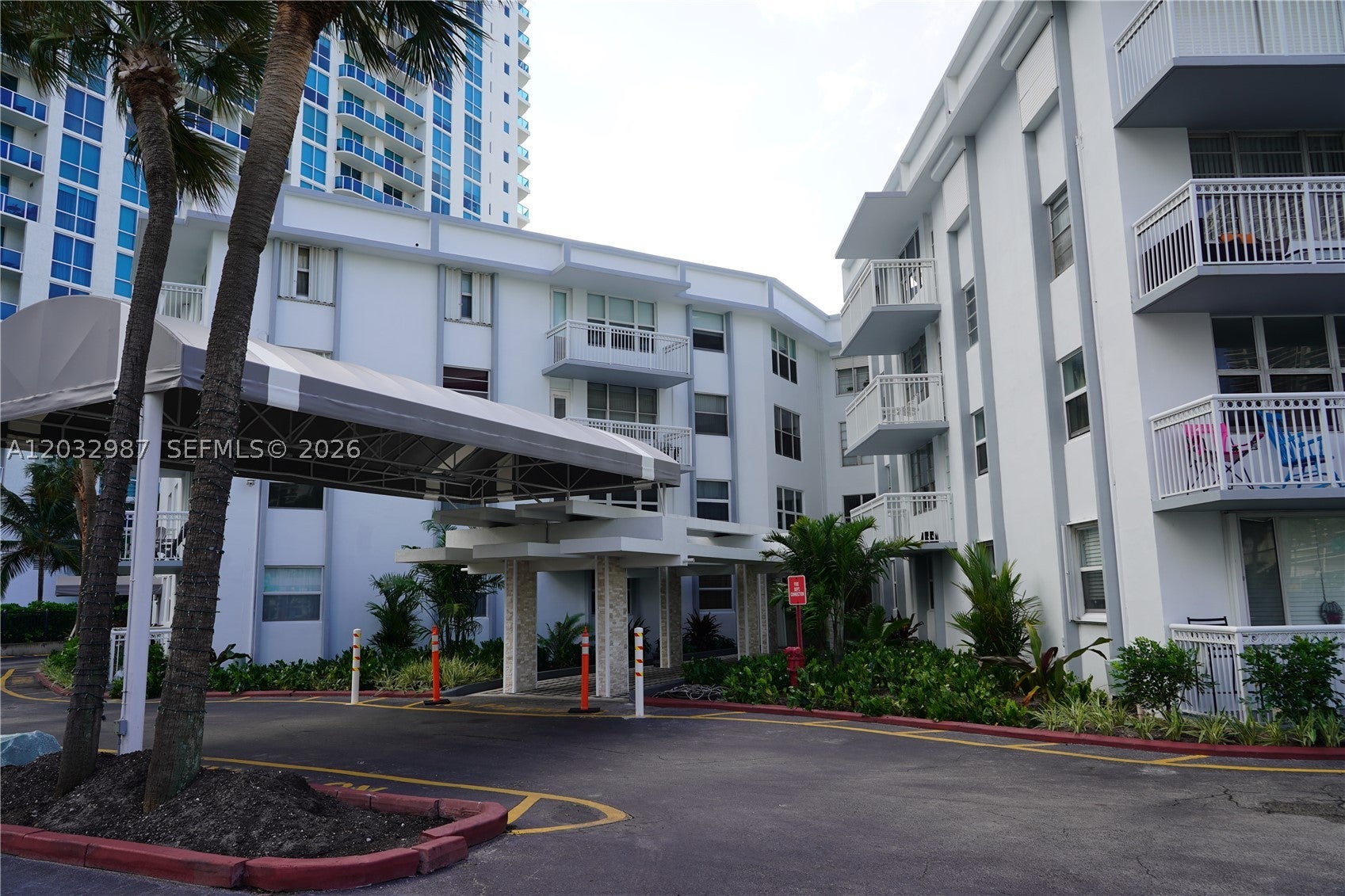1913 S Ocean Dr 405