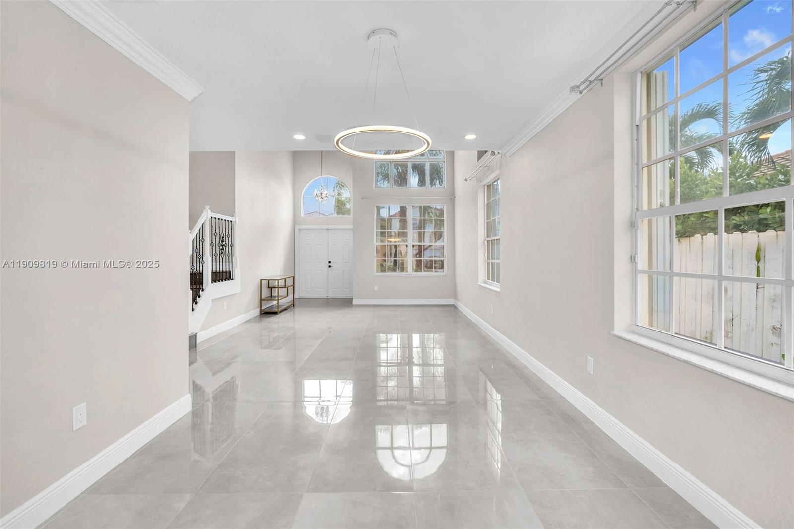 TOWNGATE - Residential Lease