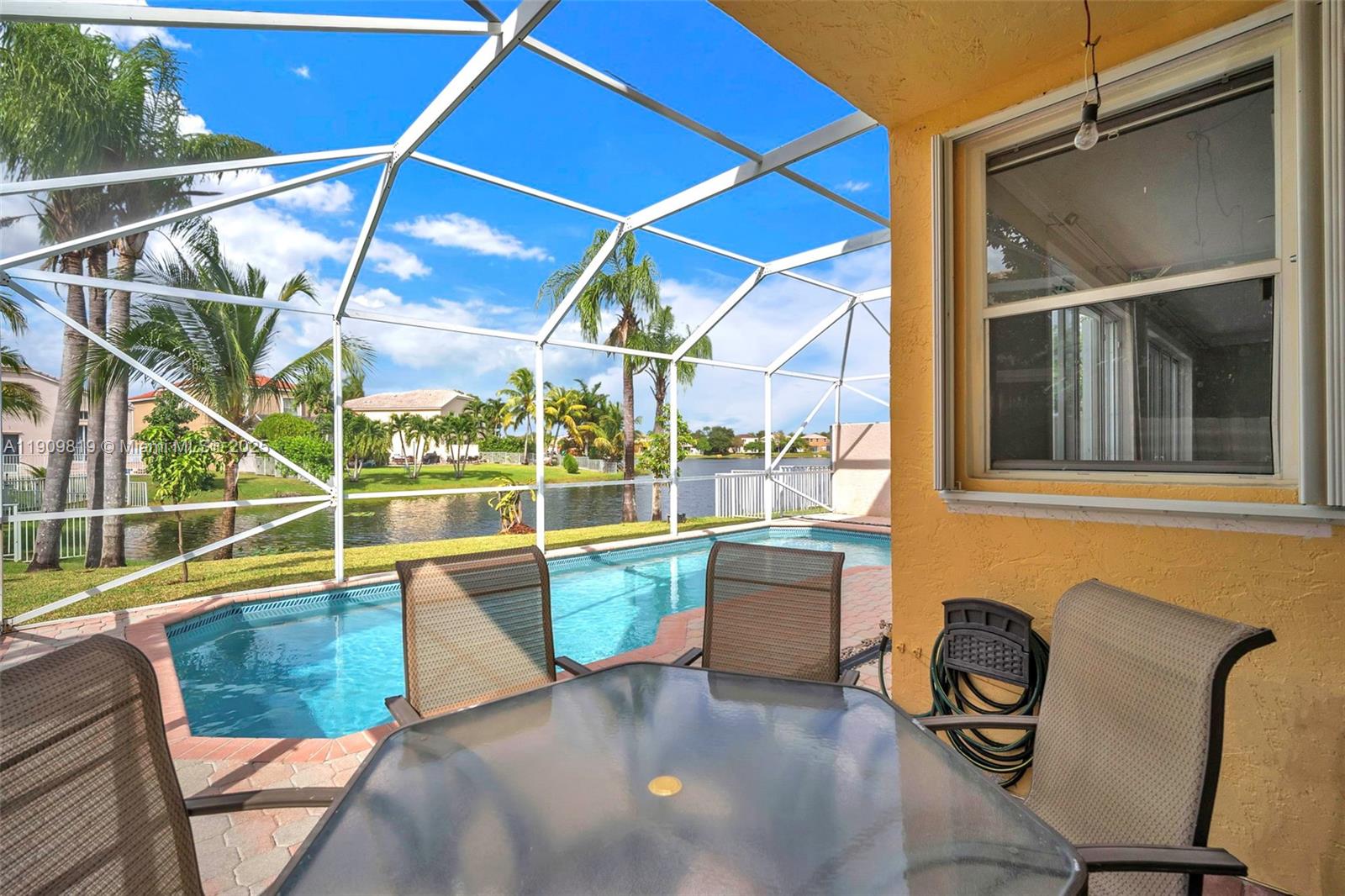 TOWNGATE - Residential Lease