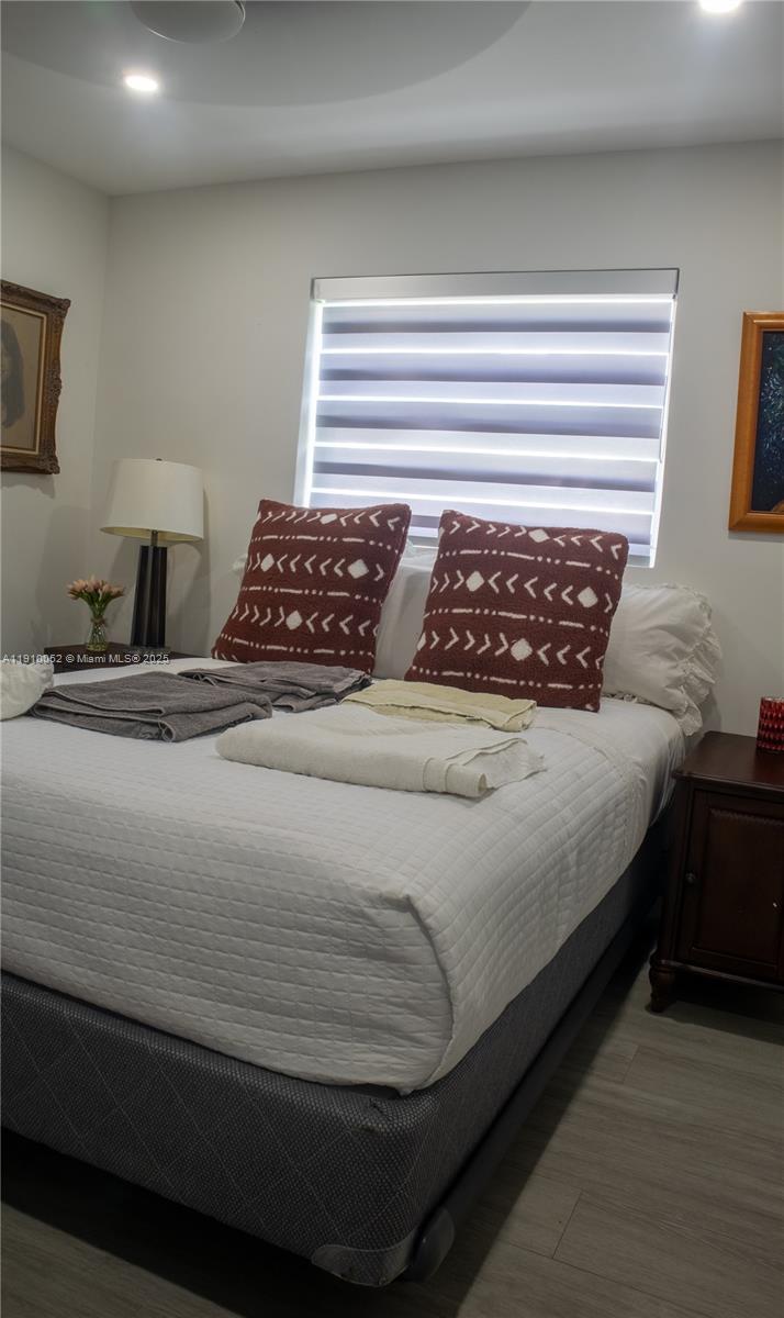 LEE GROVE ESTS - Residential