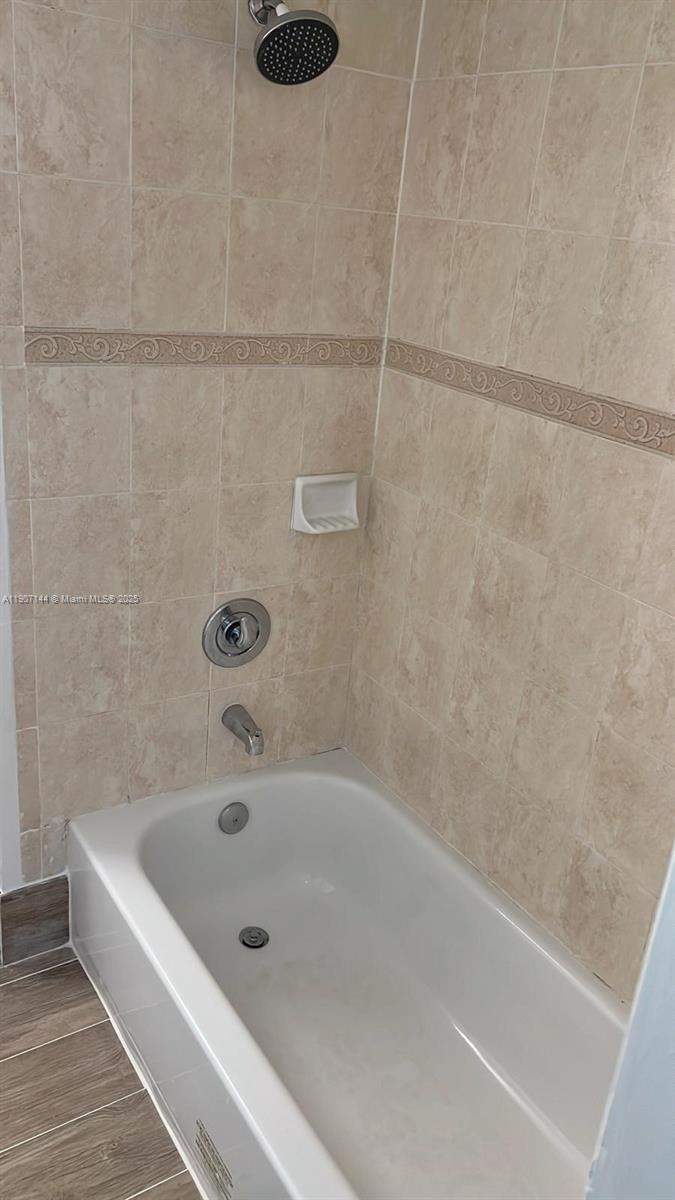 THE GREENS AT DORAL CONDO - Residential Lease