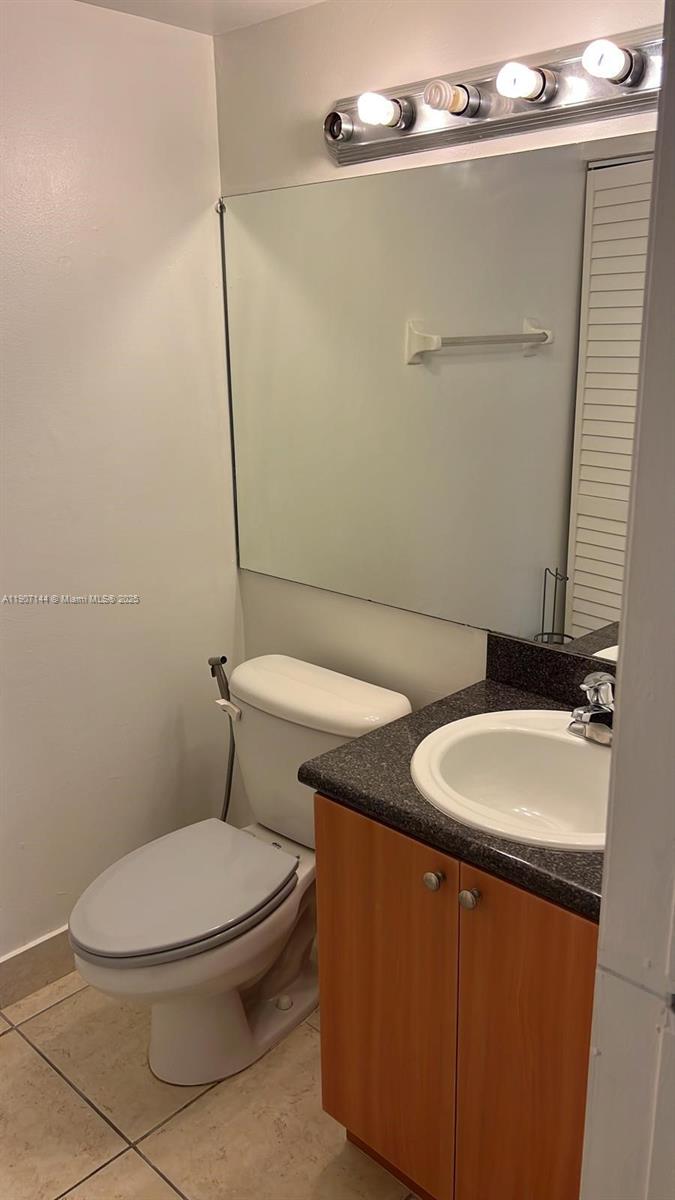 THE GREENS AT DORAL CONDO - Residential Lease