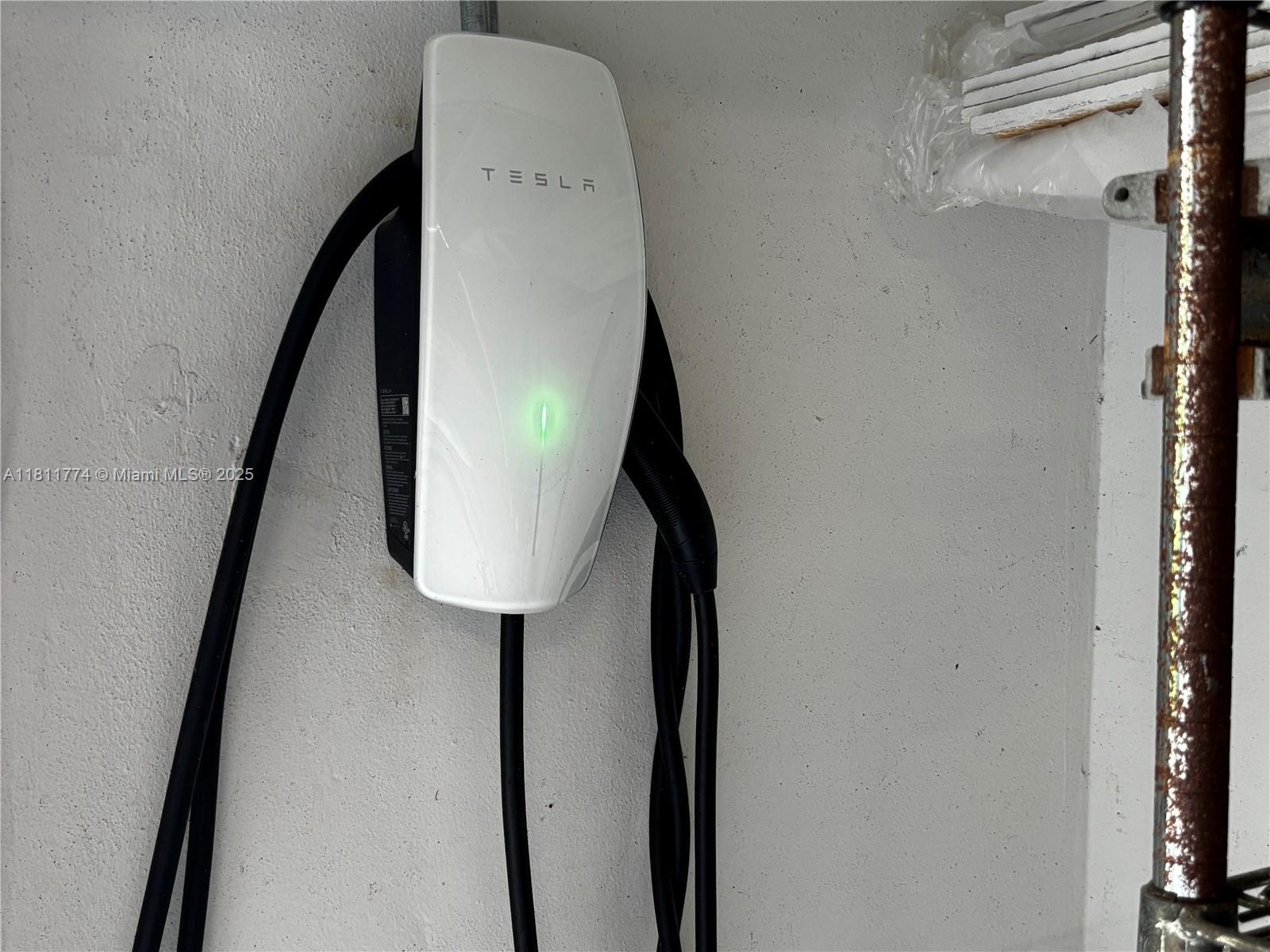 ROYAL PALM HARBOR 3RD ADD - Residential Lease