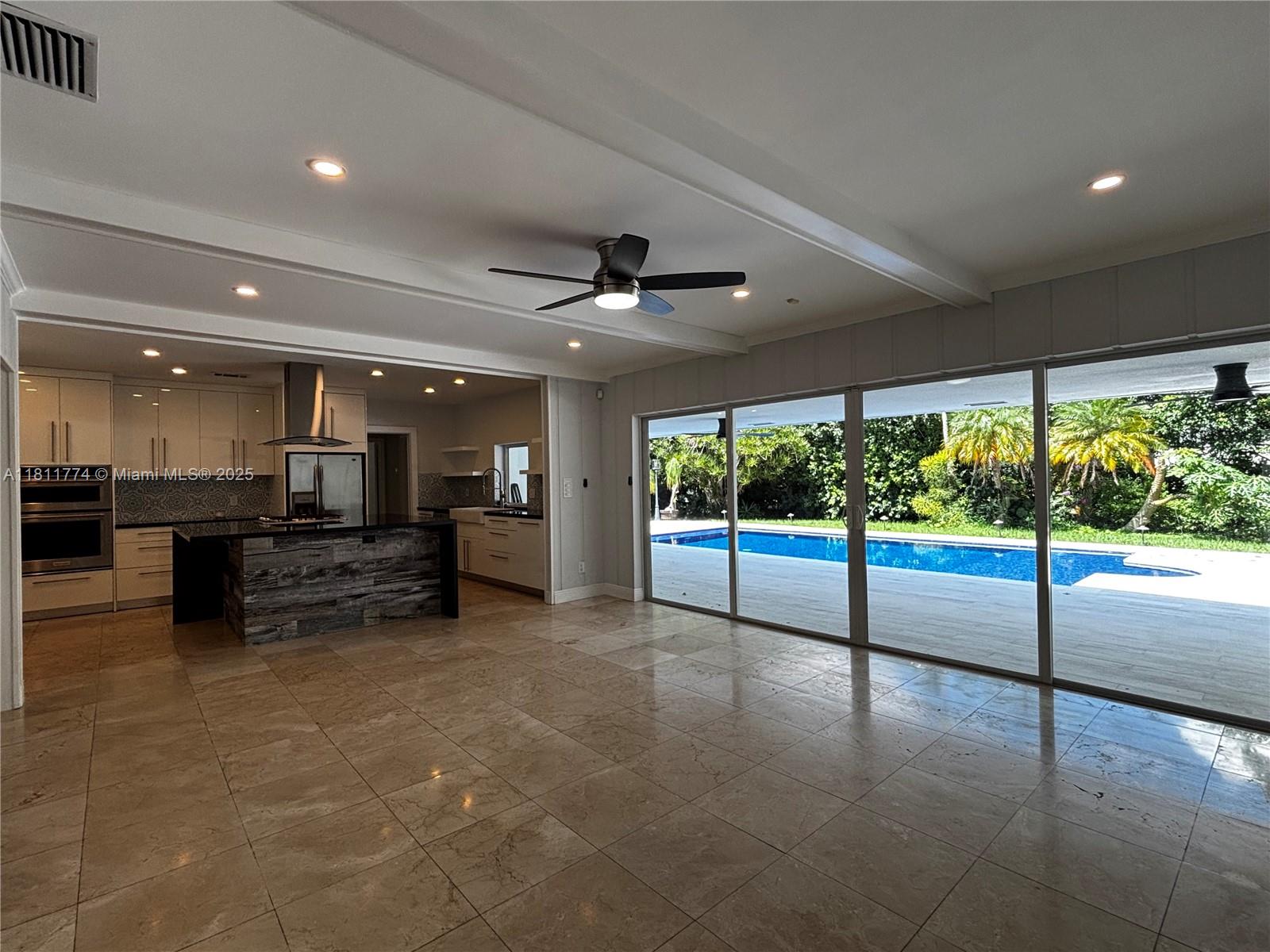 ROYAL PALM HARBOR 3RD ADD - Residential Lease