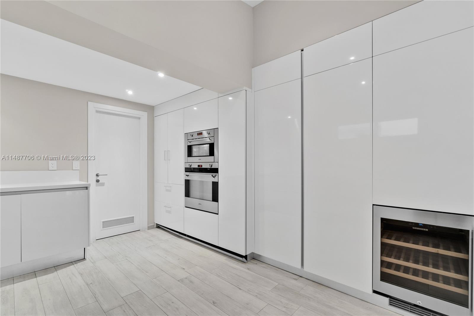 BISCAYNE ISL - Residential