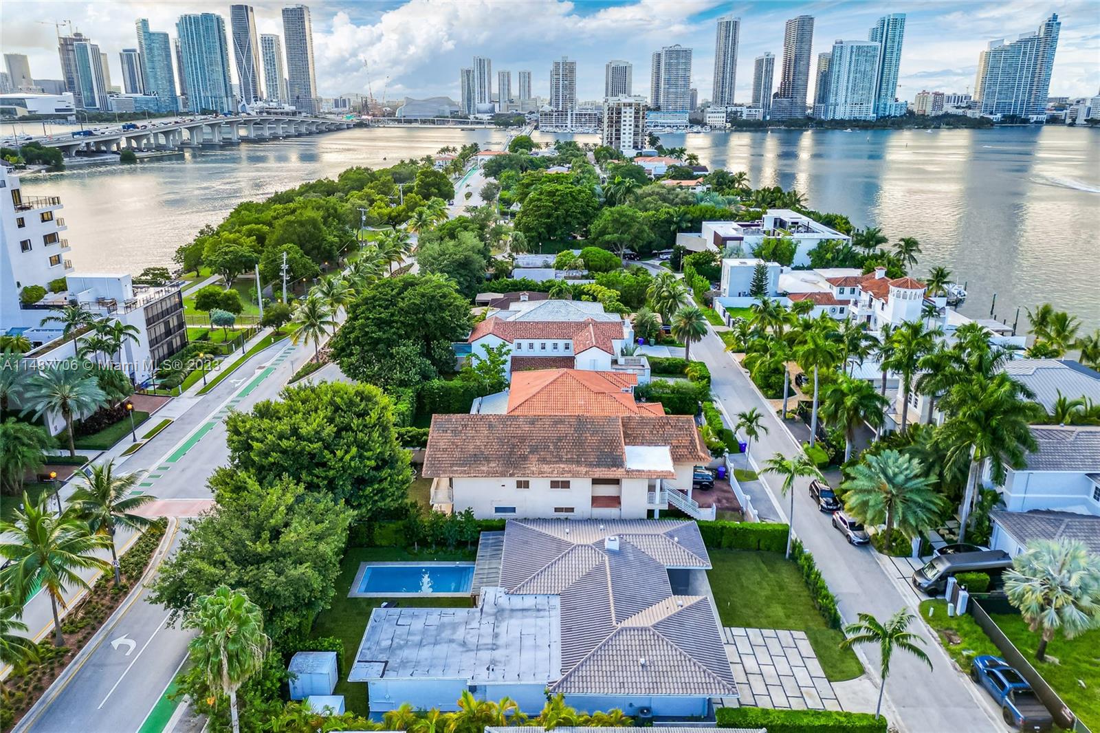 BISCAYNE ISL - Residential