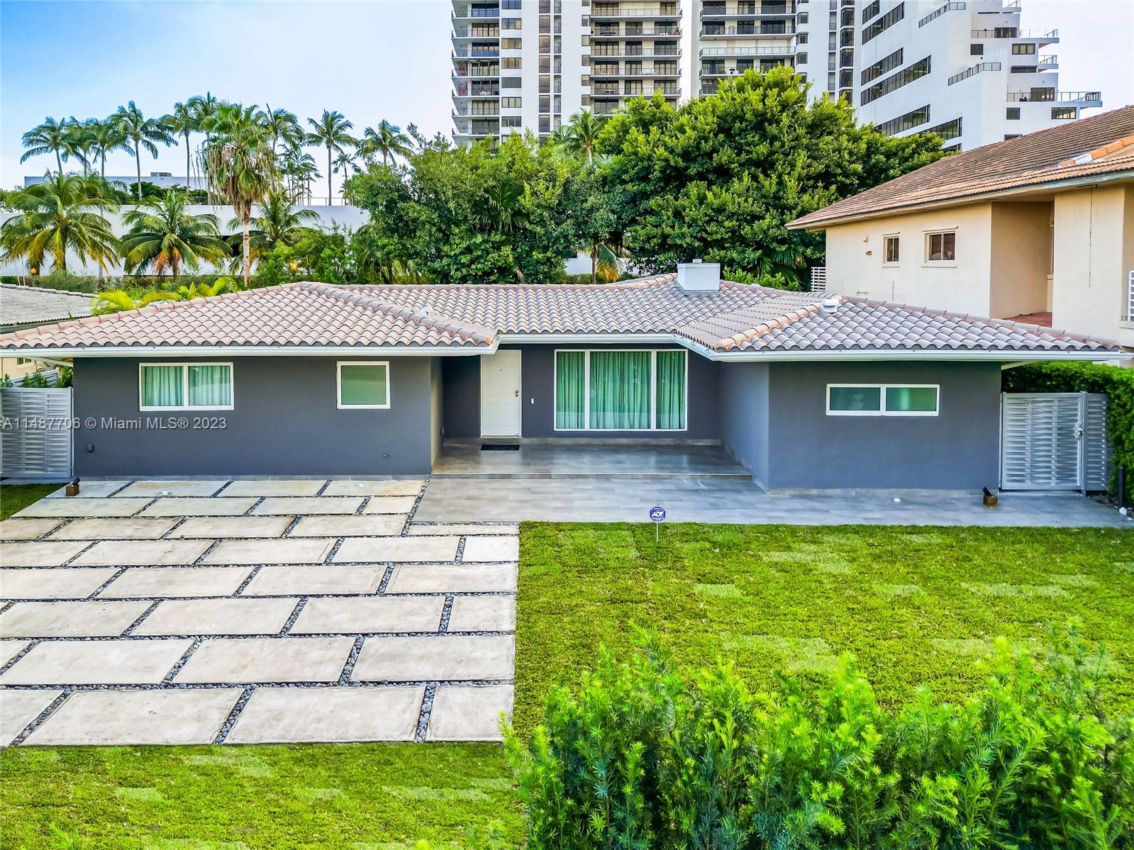 BISCAYNE ISL - Residential