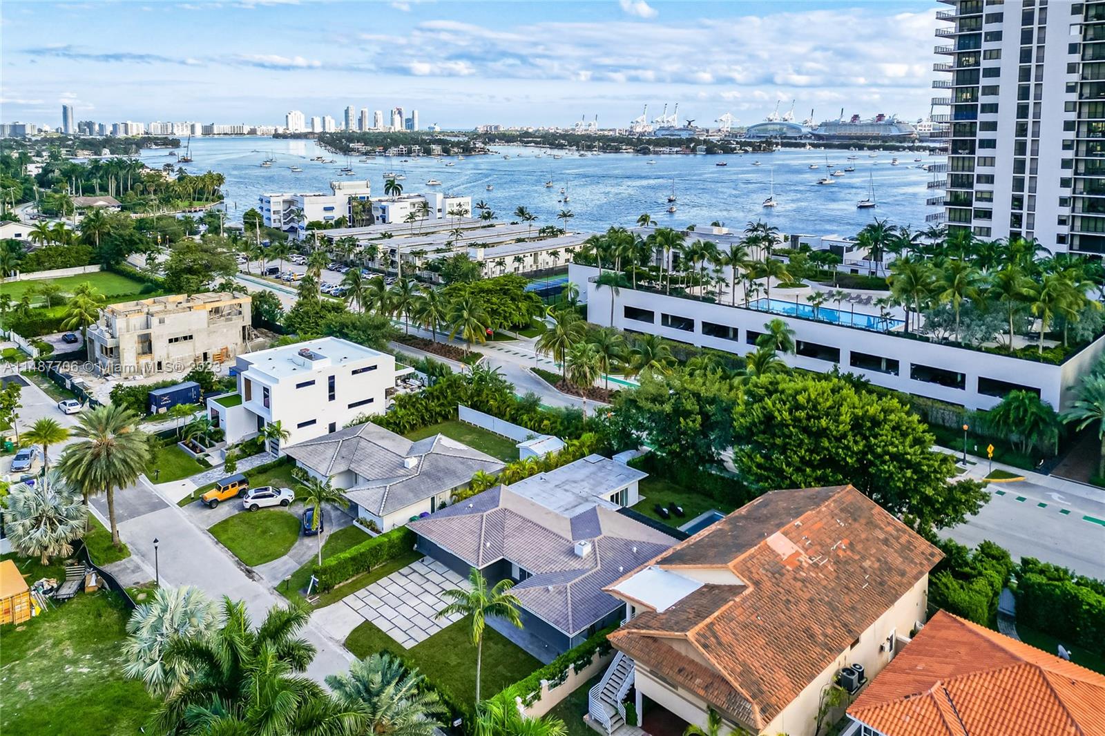 BISCAYNE ISL - Residential