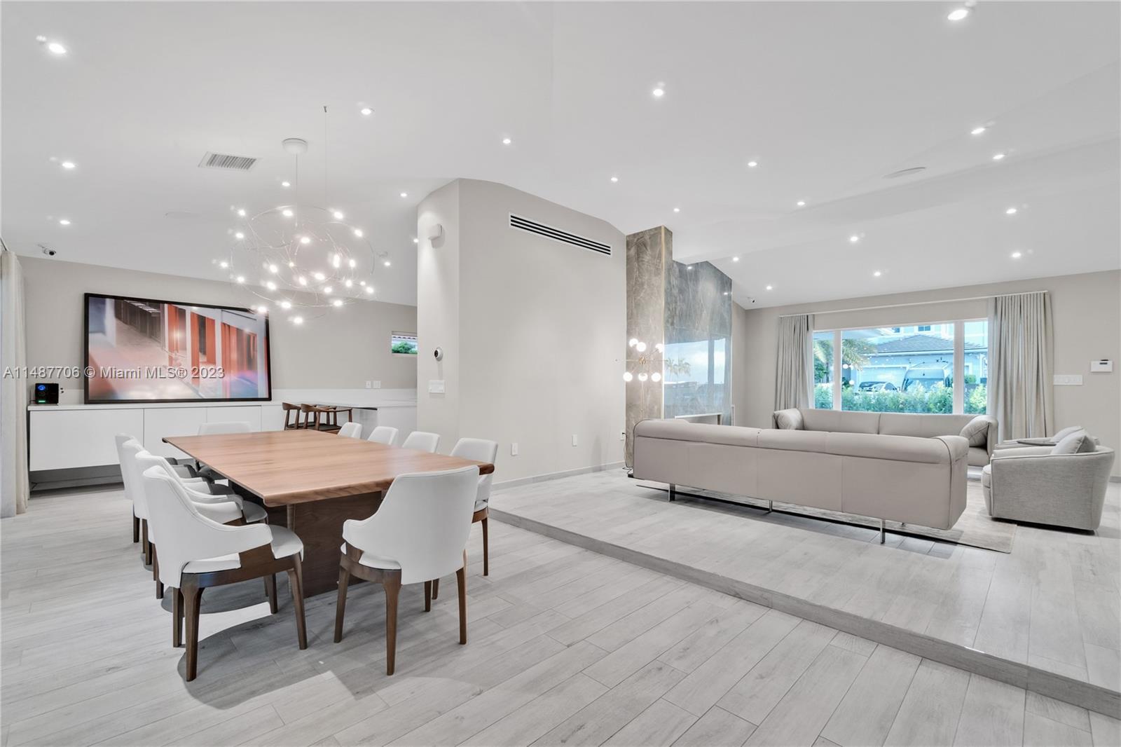 BISCAYNE ISL - Residential