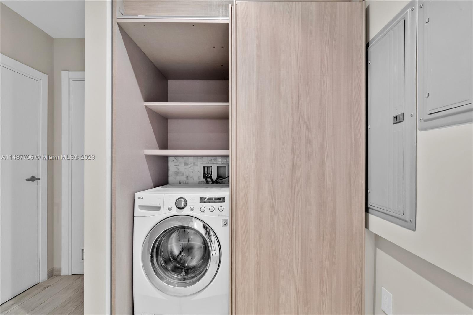 BISCAYNE ISL - Residential