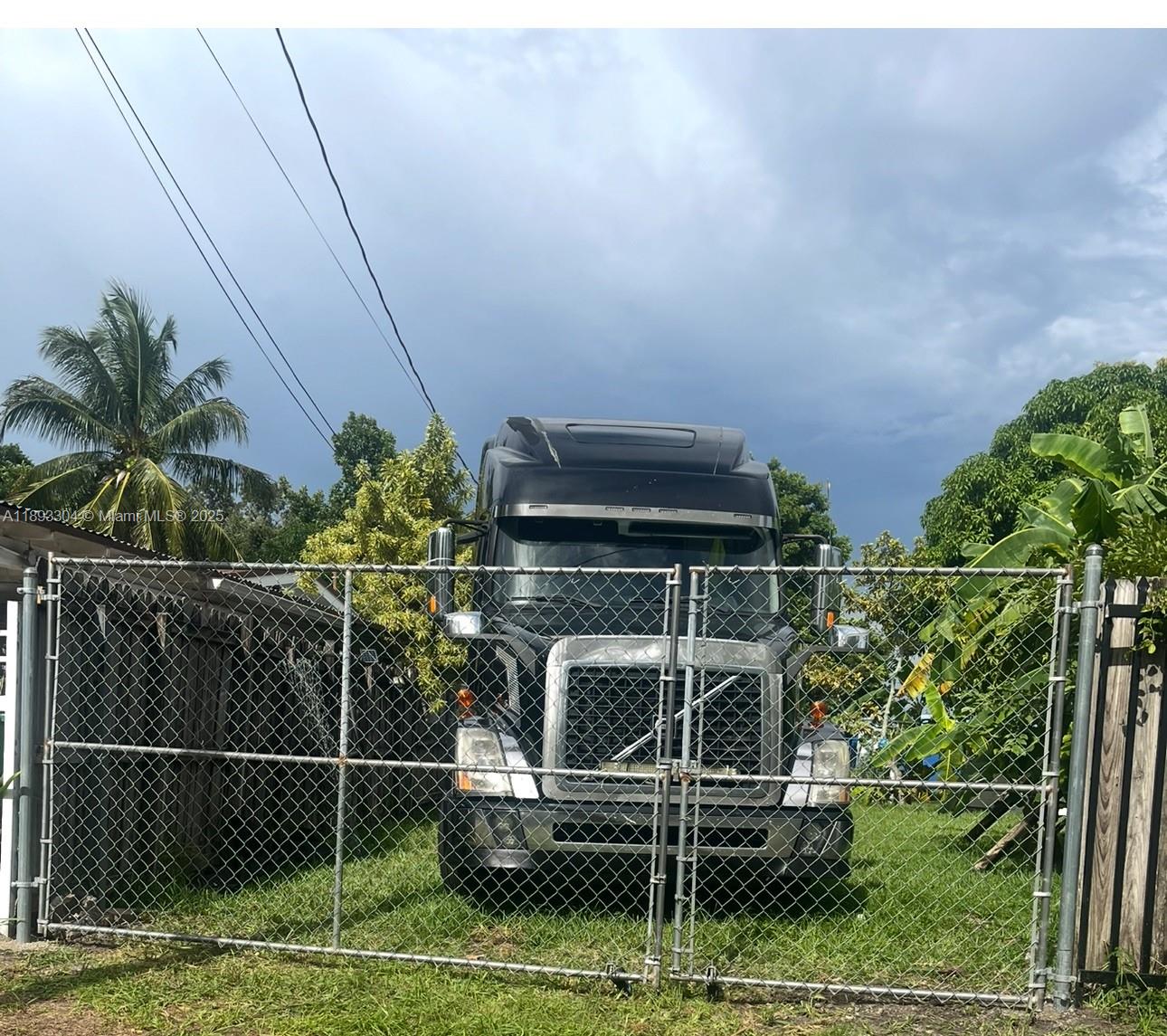 GOLF ESTATES 1ST ADDN - Residential