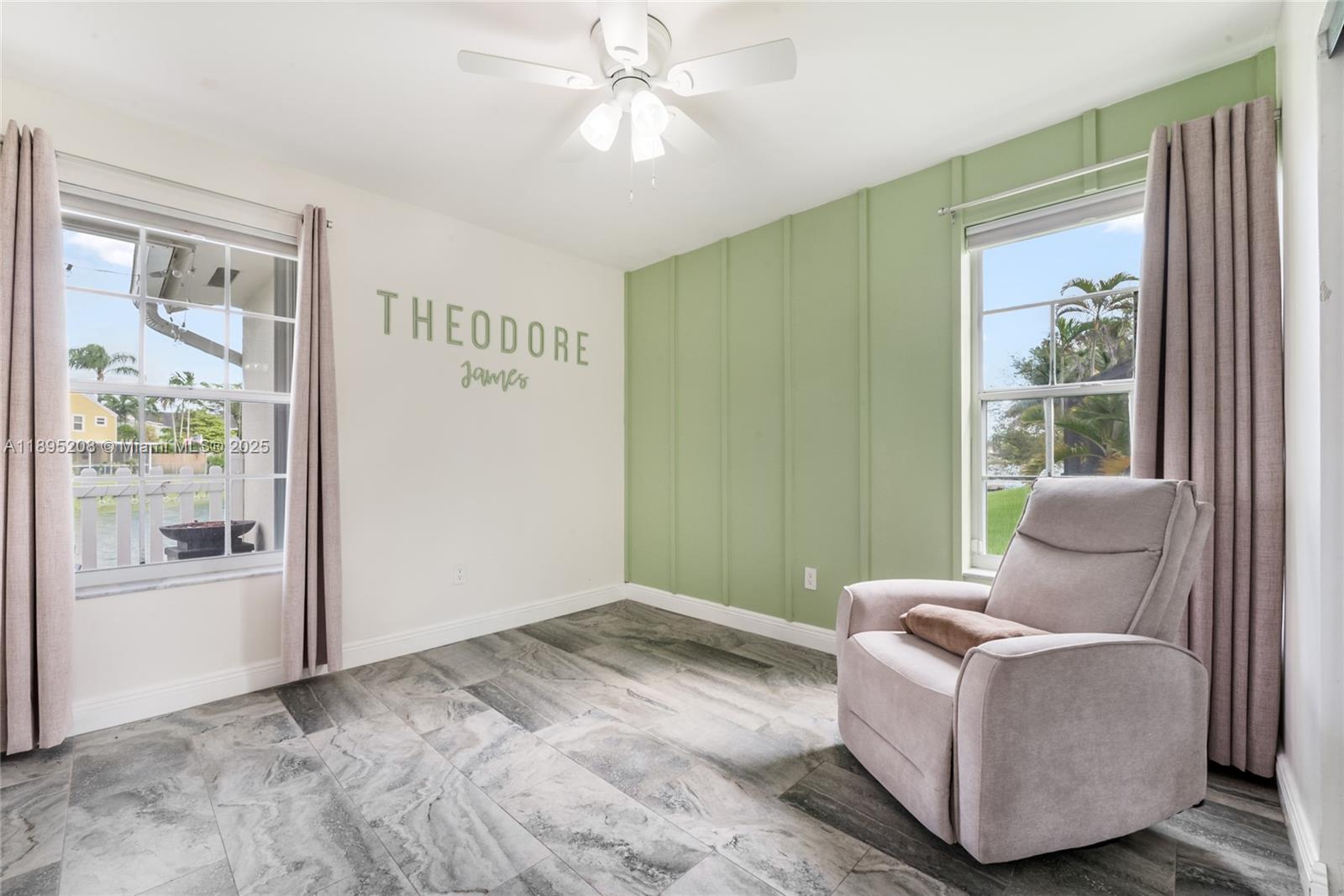 VILLAS OF DEERWOOD REPLAT - Residential