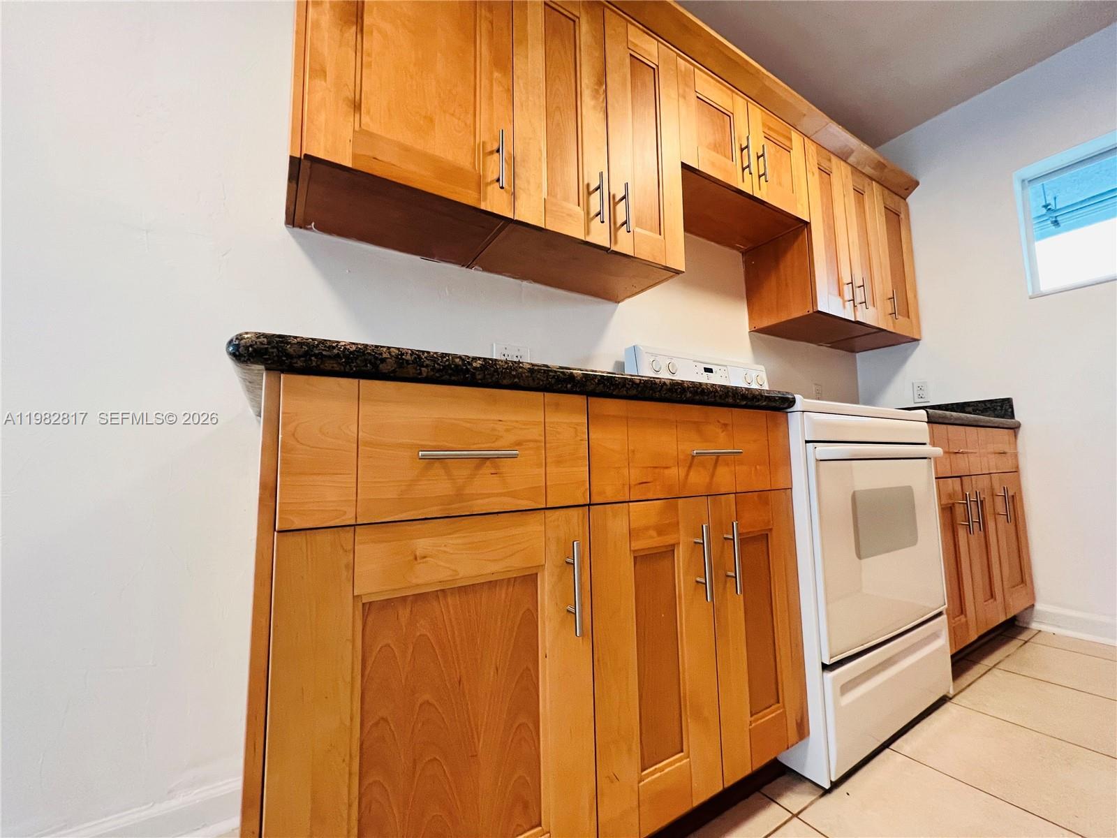 LUCY CONDO - Residential Lease