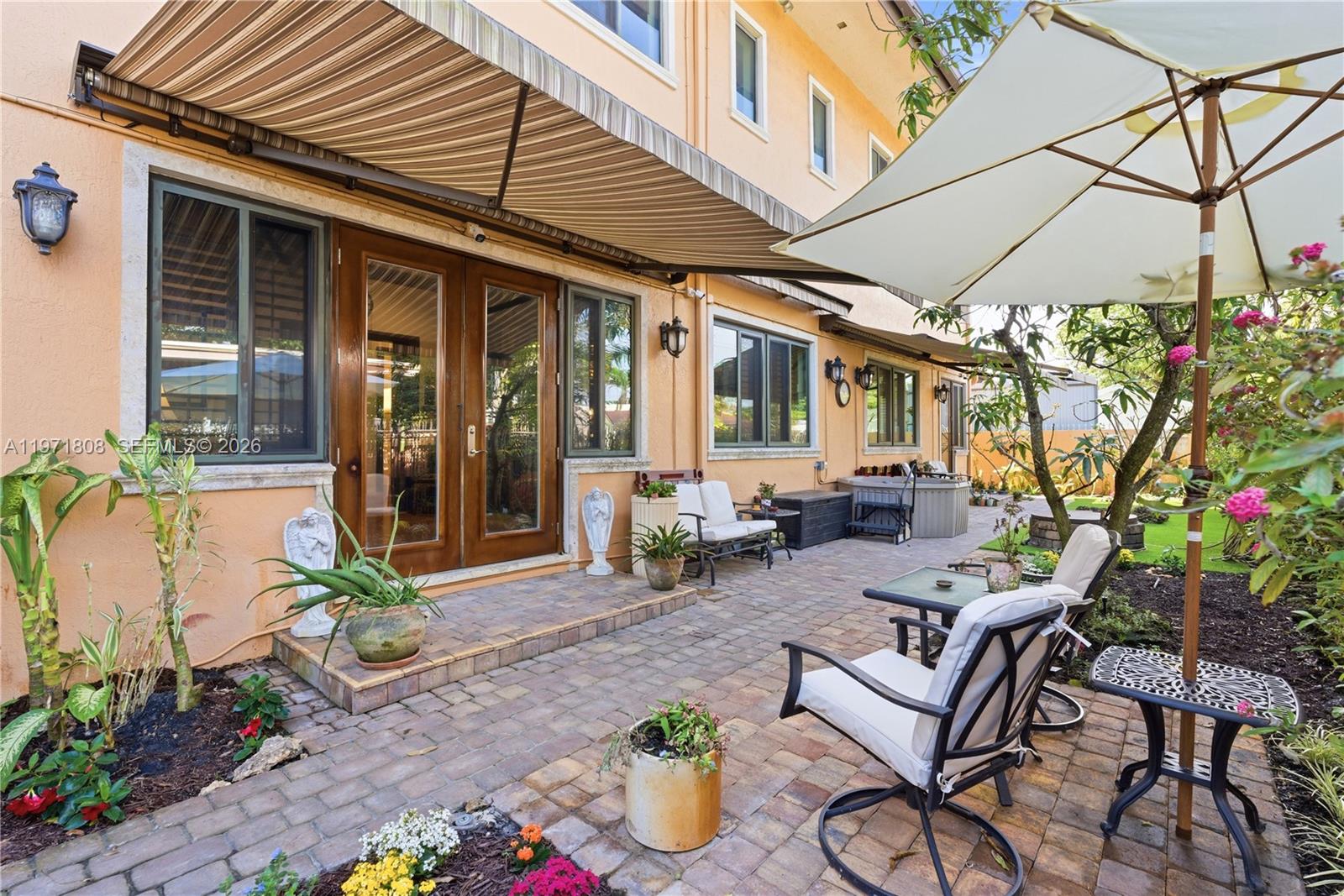 CAMNER GABLES 1ST ADDN - Residential