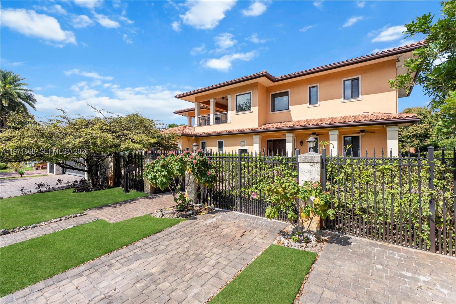 CAMNER GABLES 1ST ADDN - Residential