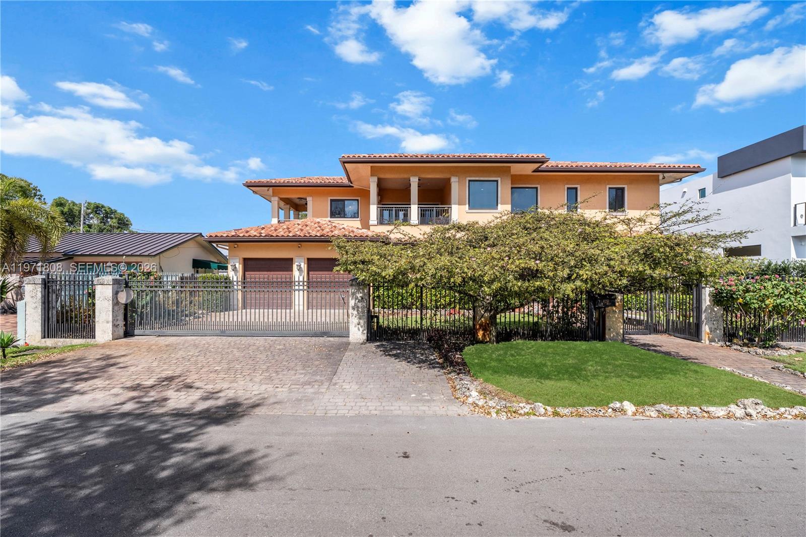 CAMNER GABLES 1ST ADDN - Residential