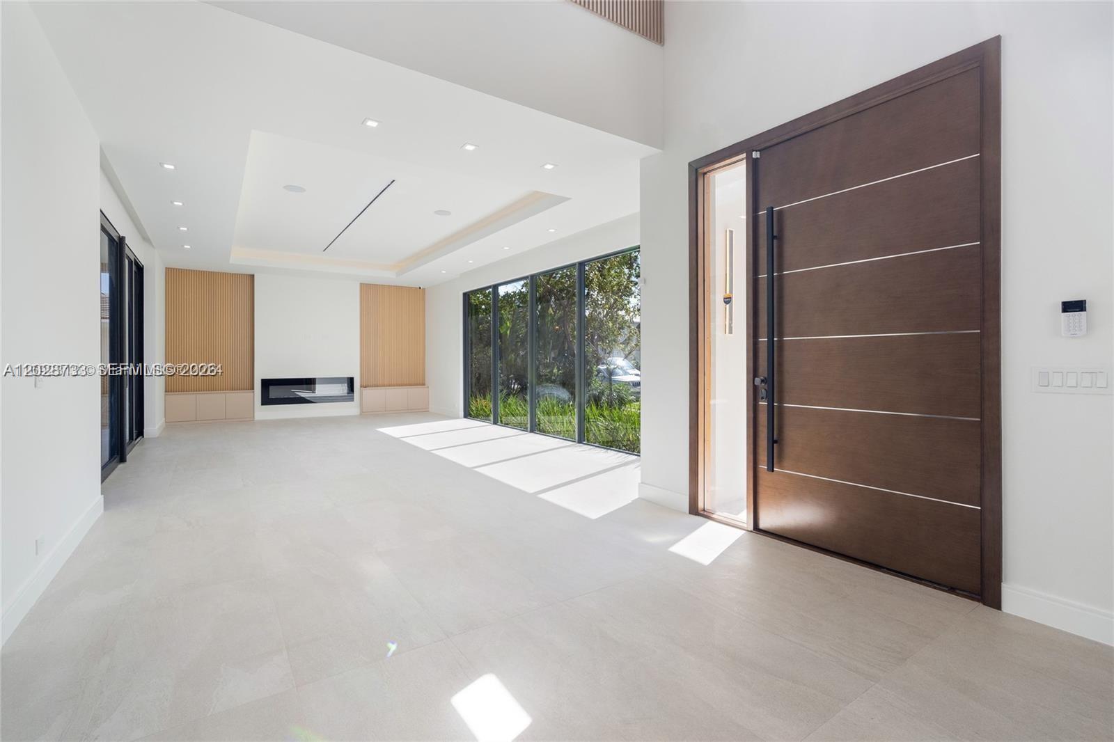 RIO VISTA ISLES - Residential Income