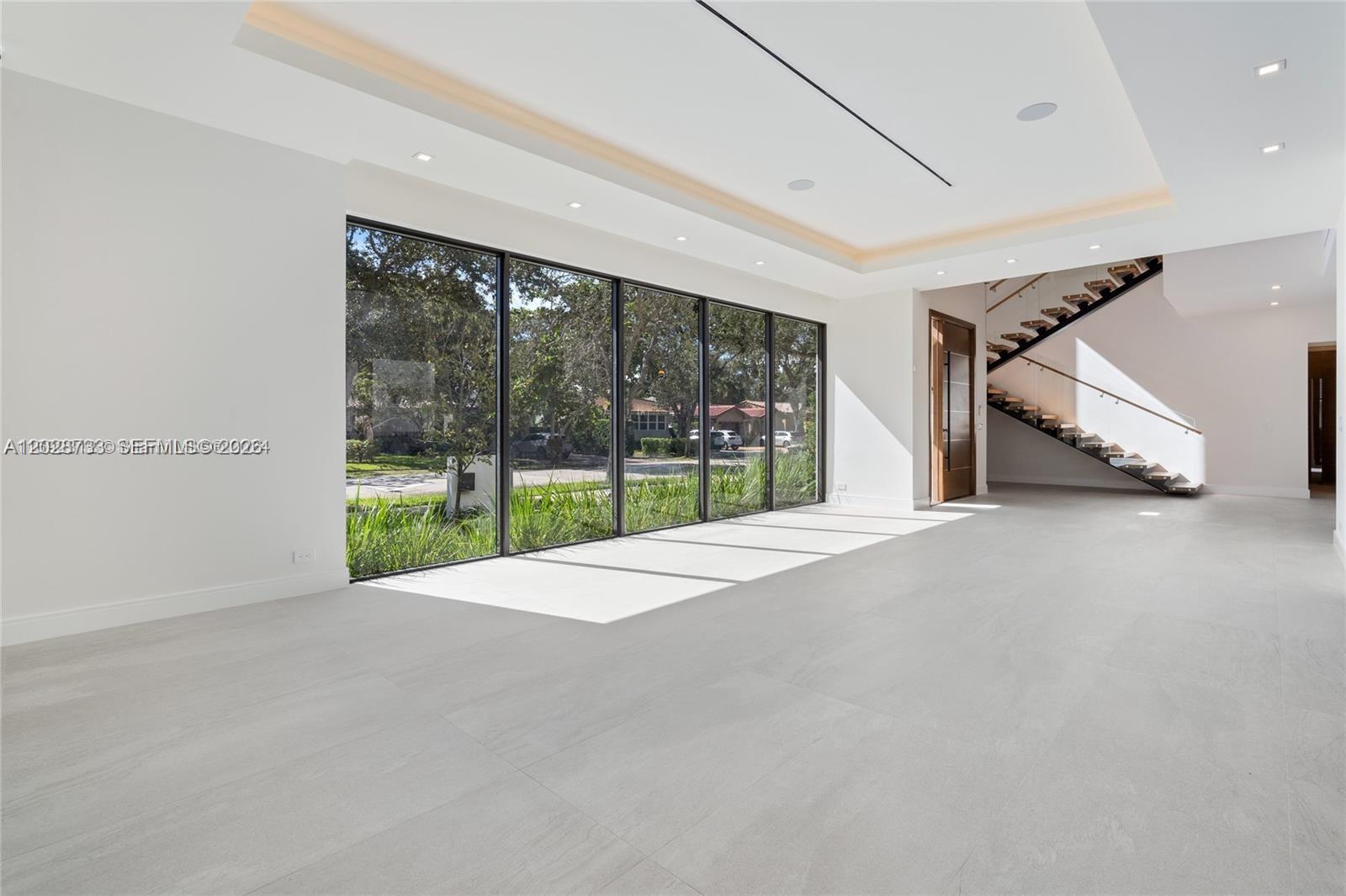 RIO VISTA ISLES - Residential Income