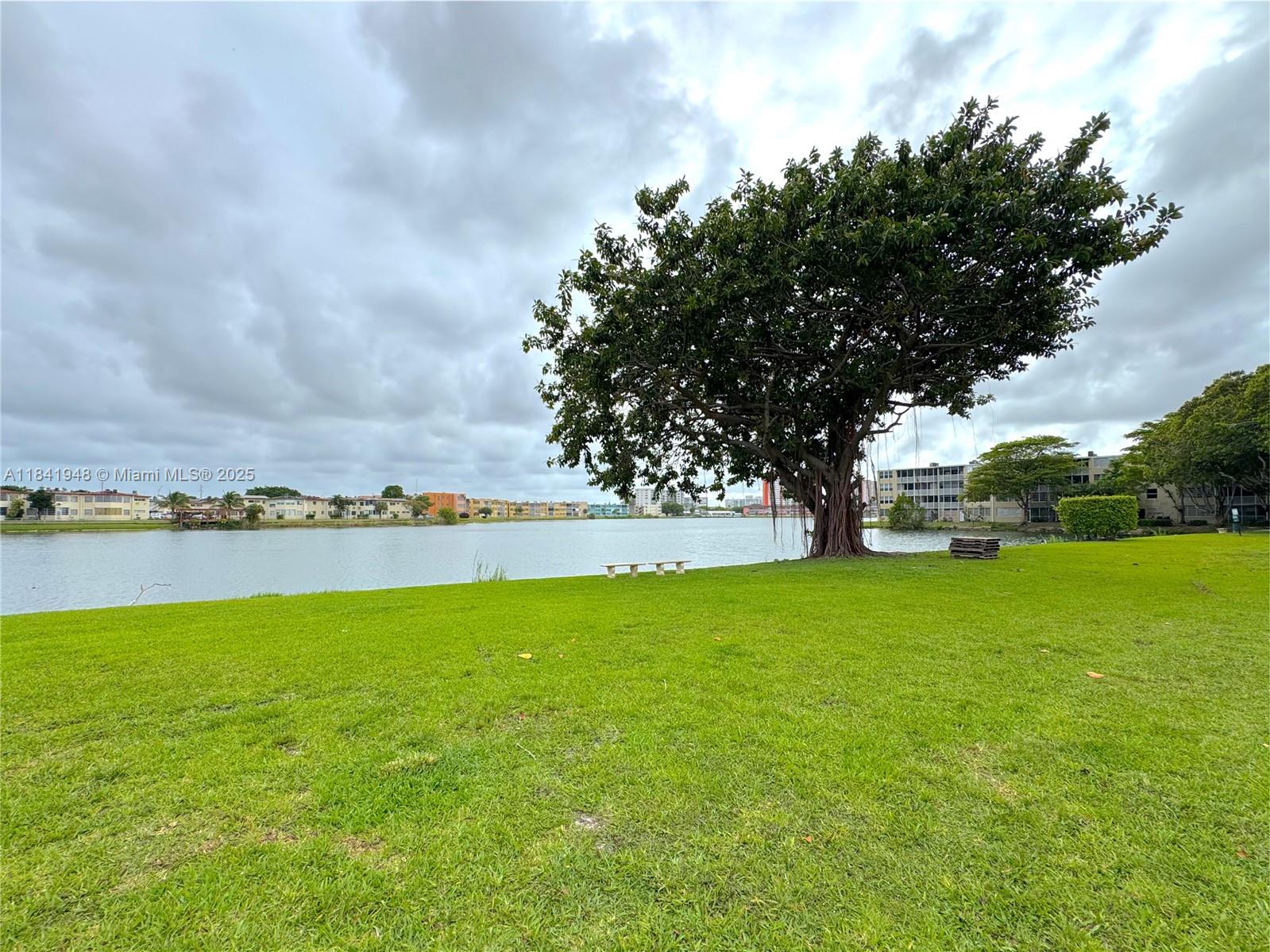 JADE WINDS GROUP-DAISY GA - Residential