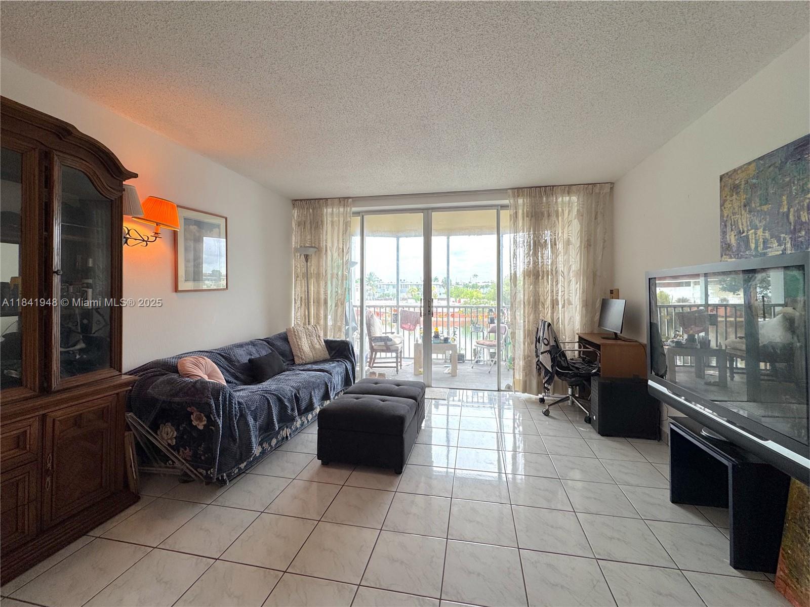 1750 NE 191st St 224-4