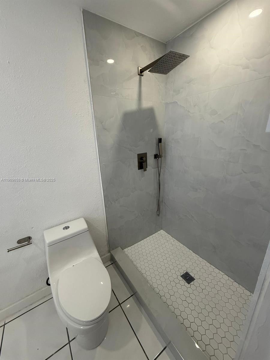 PALM LANE HOMES IN MIRAMA - Residential Lease