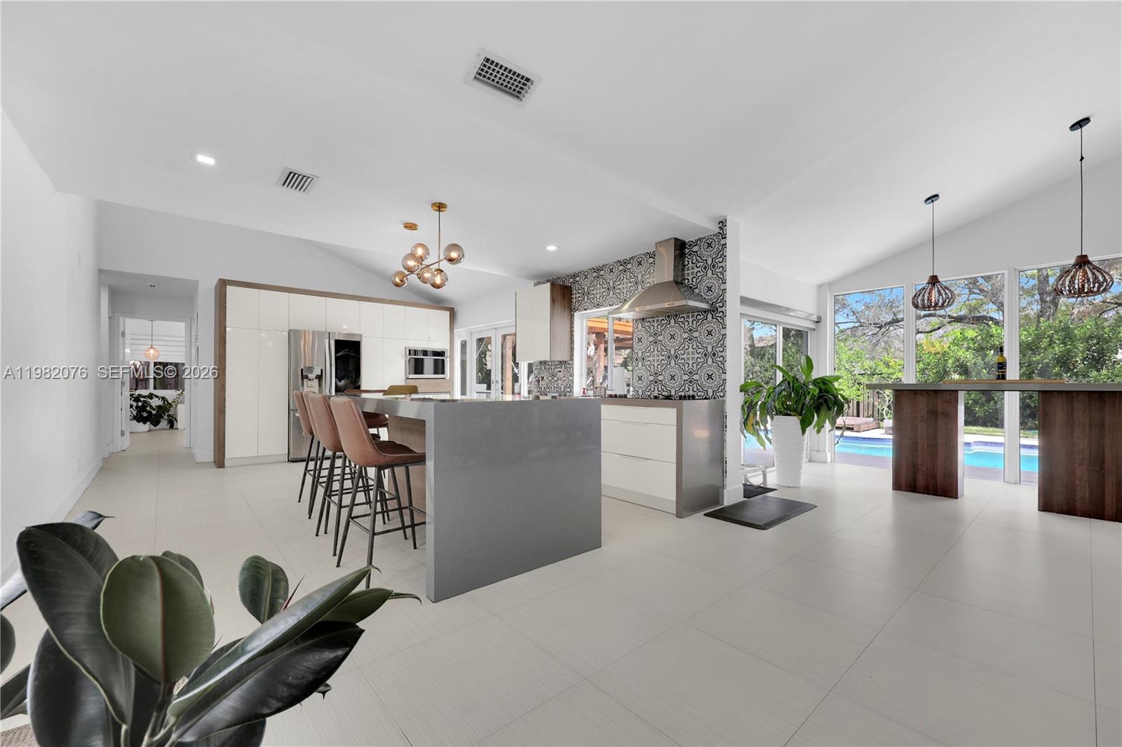 STONEBRIDGE PHASE 1 - Residential