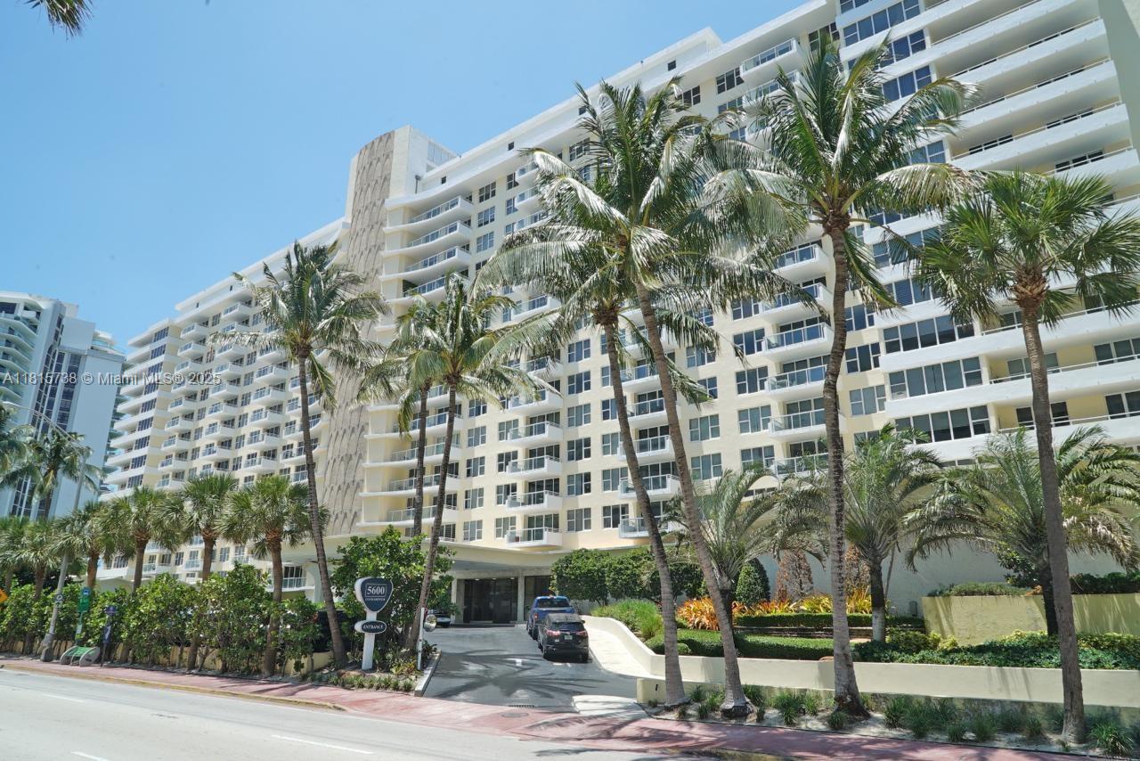 5600 Collins Ave 10E