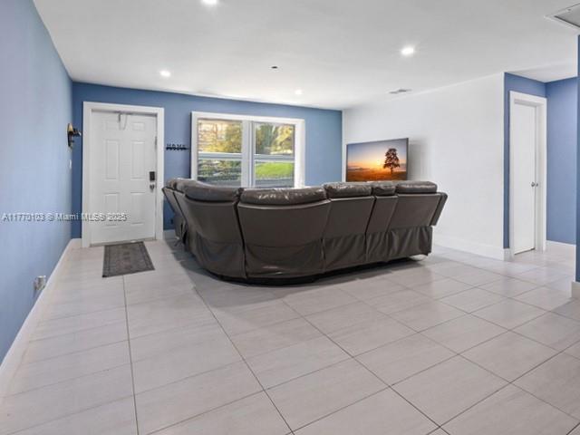 1481 SW 49th Ave