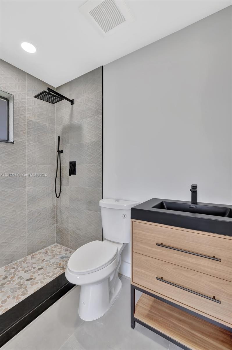 BISCAYNE RIVER GARDENS NO - Residential